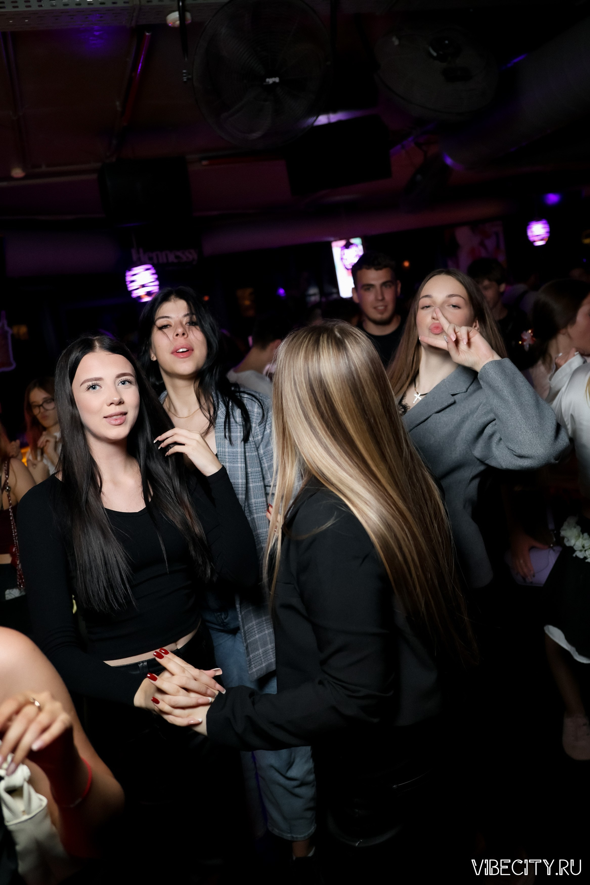 DOUBLE U. VIBECITY.RU Вайб Сити Ру Фоторепортажи Фотоотчеты Калининград