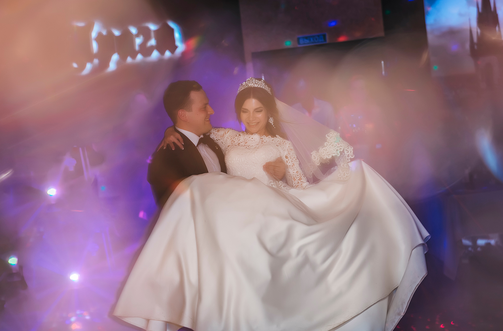 Максим и Татьяна. Свадебный фотограф   Набережных Челнов  Олег Новиков