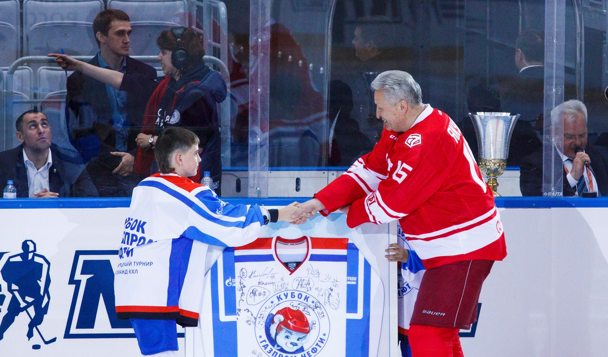 Ночная Хоккейная Лига. Репортажный и постановочный Наталья Санникова