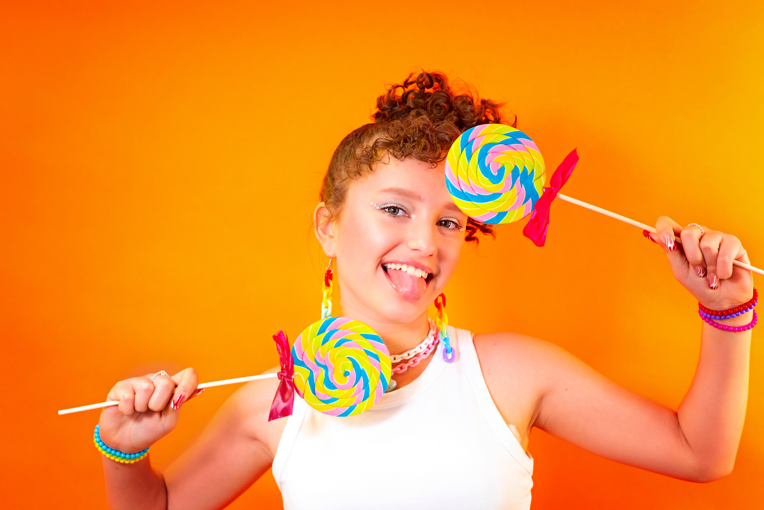 Яркие краски. Детский и семейный фотограф выпускной альбом Приморско-Ахтарск