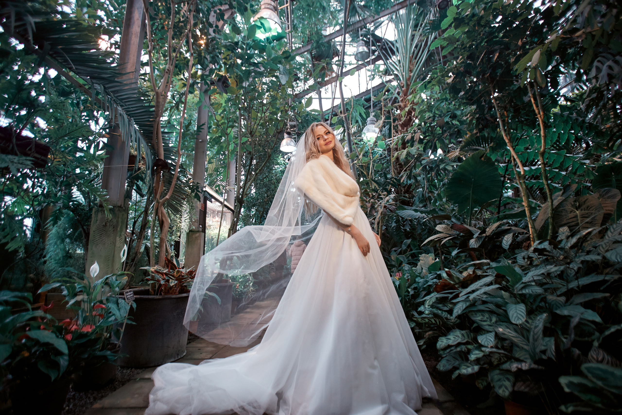 Свадебная фотосессия Гуля и Эльдар. Фотограф ваших самых ярких событий в Москве и СПБ. Збронская Юлия