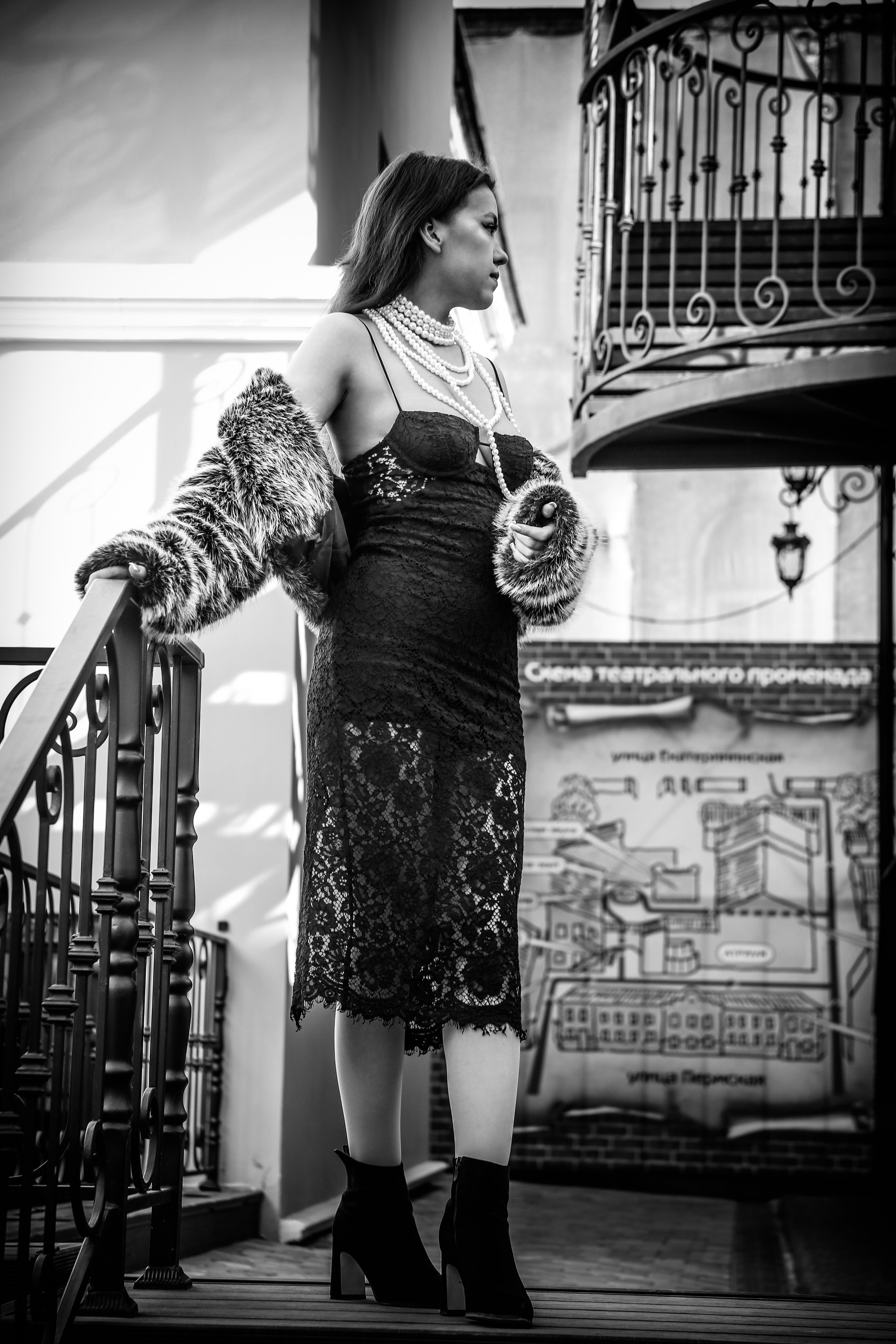 Кристина на прогулке. Фотограф Пермь. Фотосессия в фотостудии Перми и на свежем воздухе