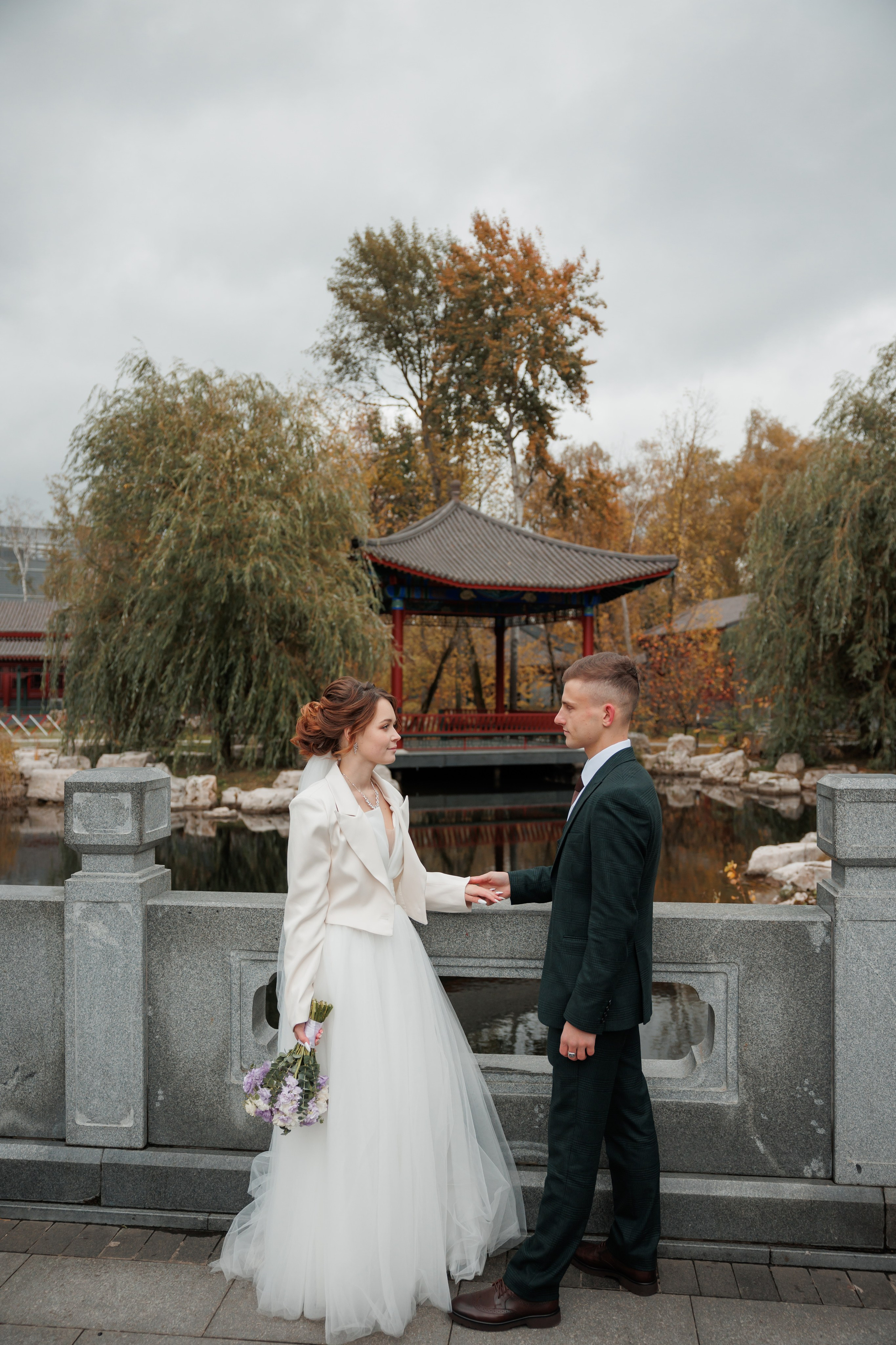 Константин и Дарья, ЗАГС ВДНХ, отель Soluxe, ресторан «Антик». Свадебный и репортажный фотограф (Москва, Королев и другие)