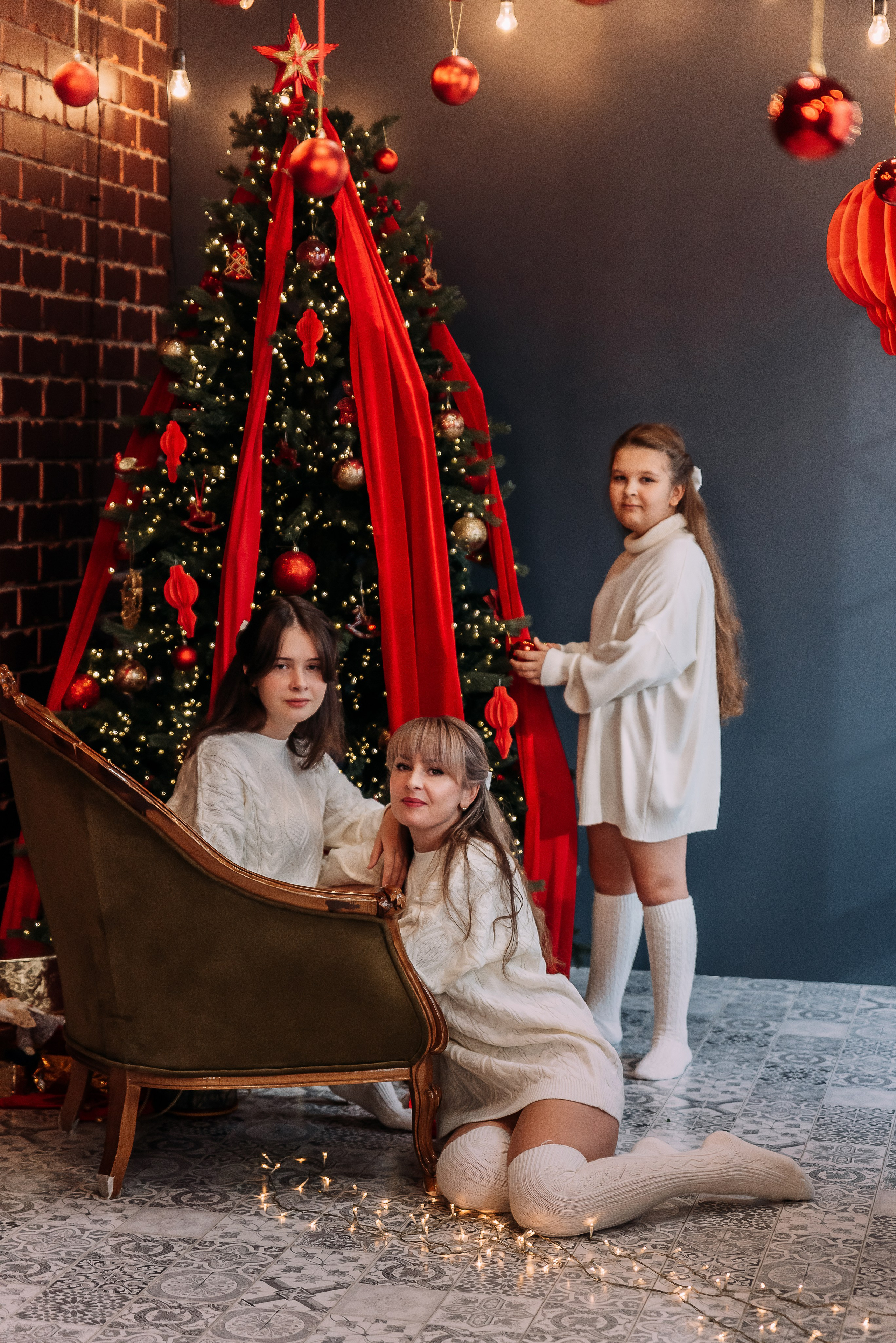 ОКСАНА и ДЕВОЧКИ. Ольга Козлова фотограф Волгоград olkiny-fotki.ru