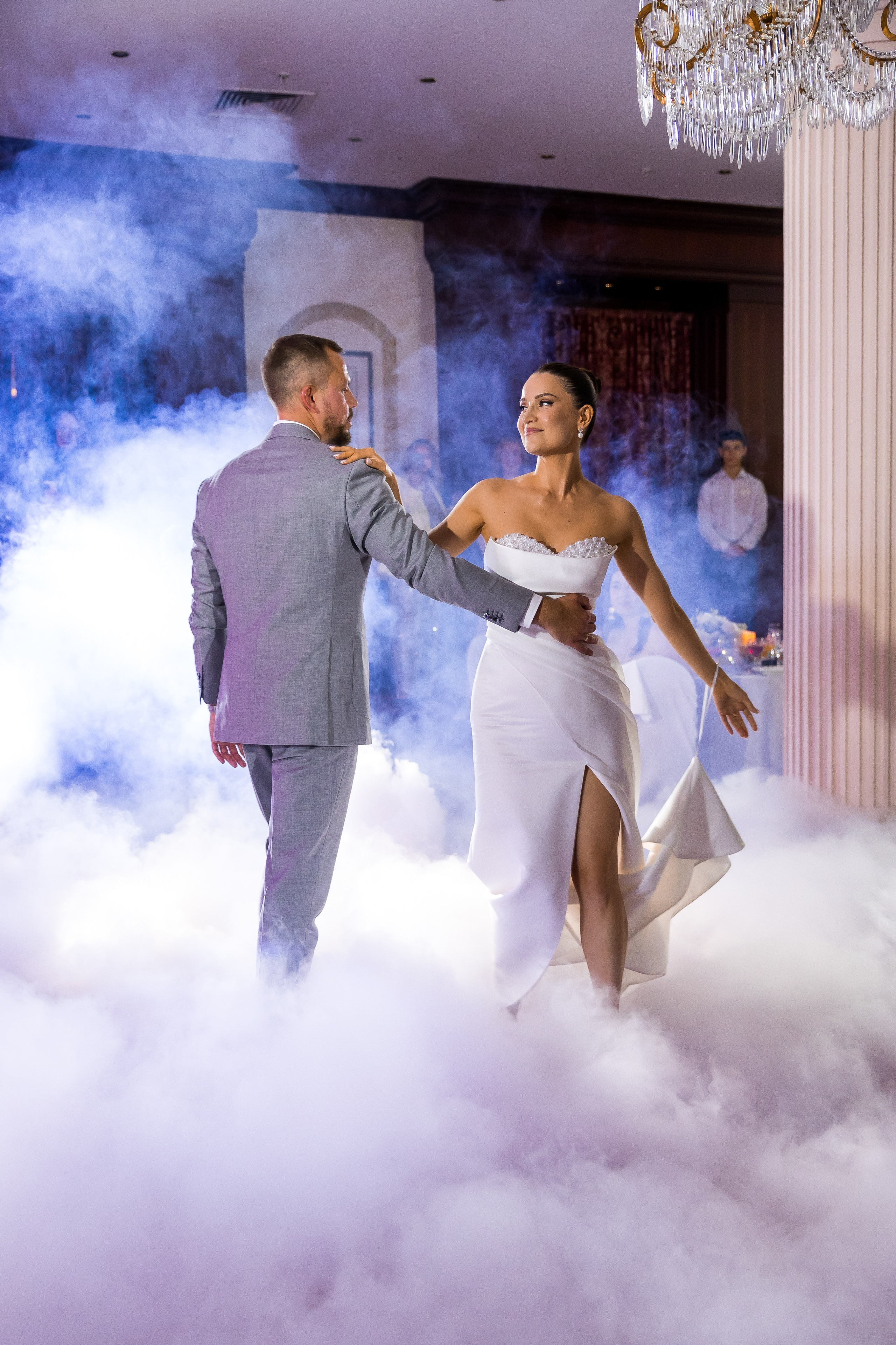 Роман и Елена. Фотограф FOTOBANKA