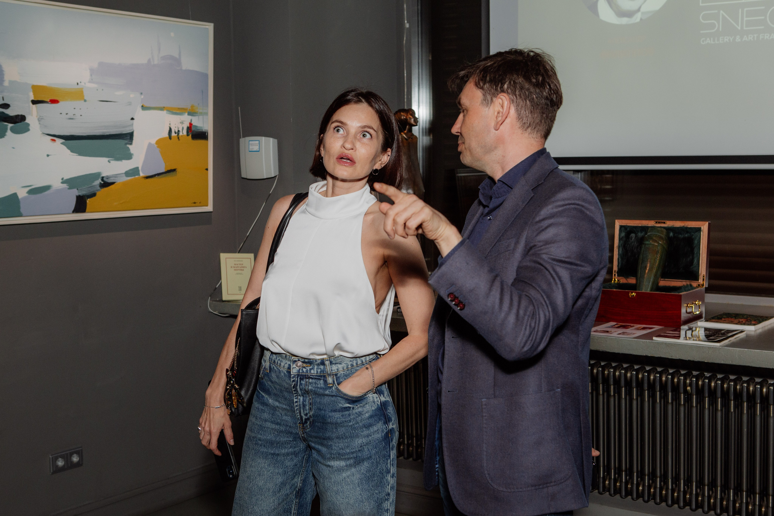 ВЫСТАВКА SNEG GALLERY. Репортажный фотограф Москва (детские праздники, квизы, концерты, дни рождения, свадьбы)