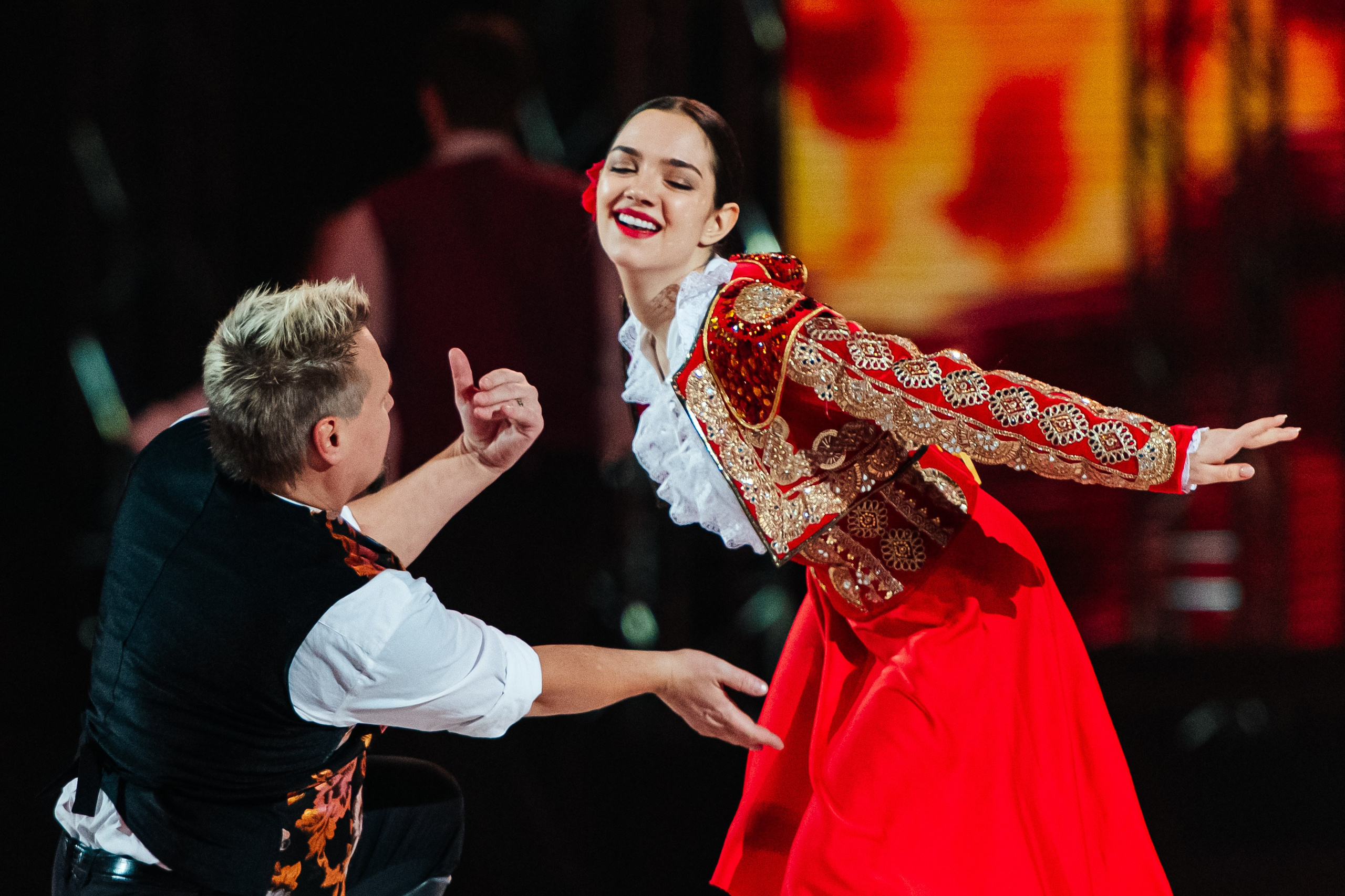 ШОУ Ильи АВЕРБУХА. ДИНА МИХНЕВА спортивный фотограф Москва