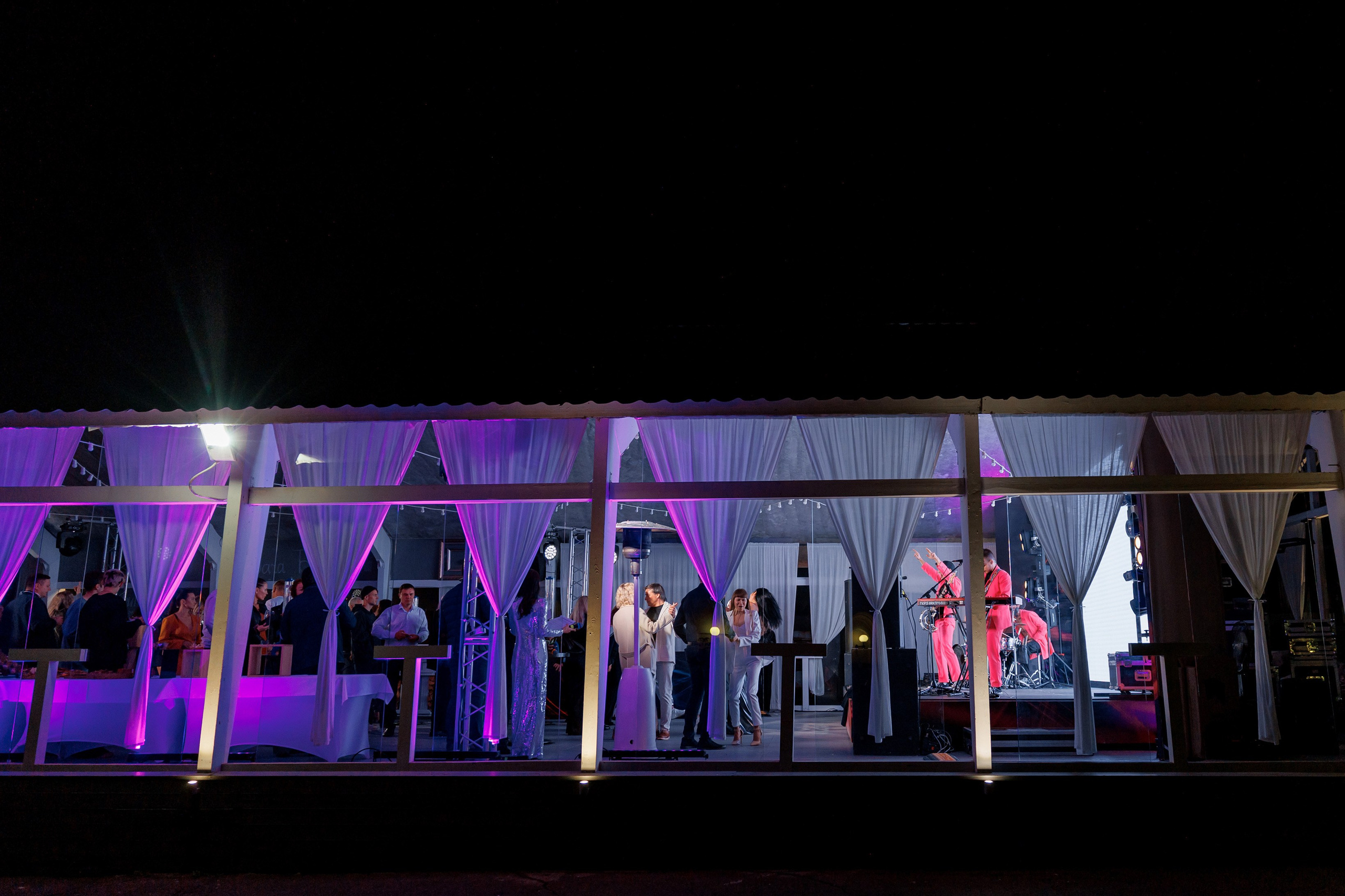 Презентация Exeed RX. Свадебный фотограф в Иркутске Сапаров Александр