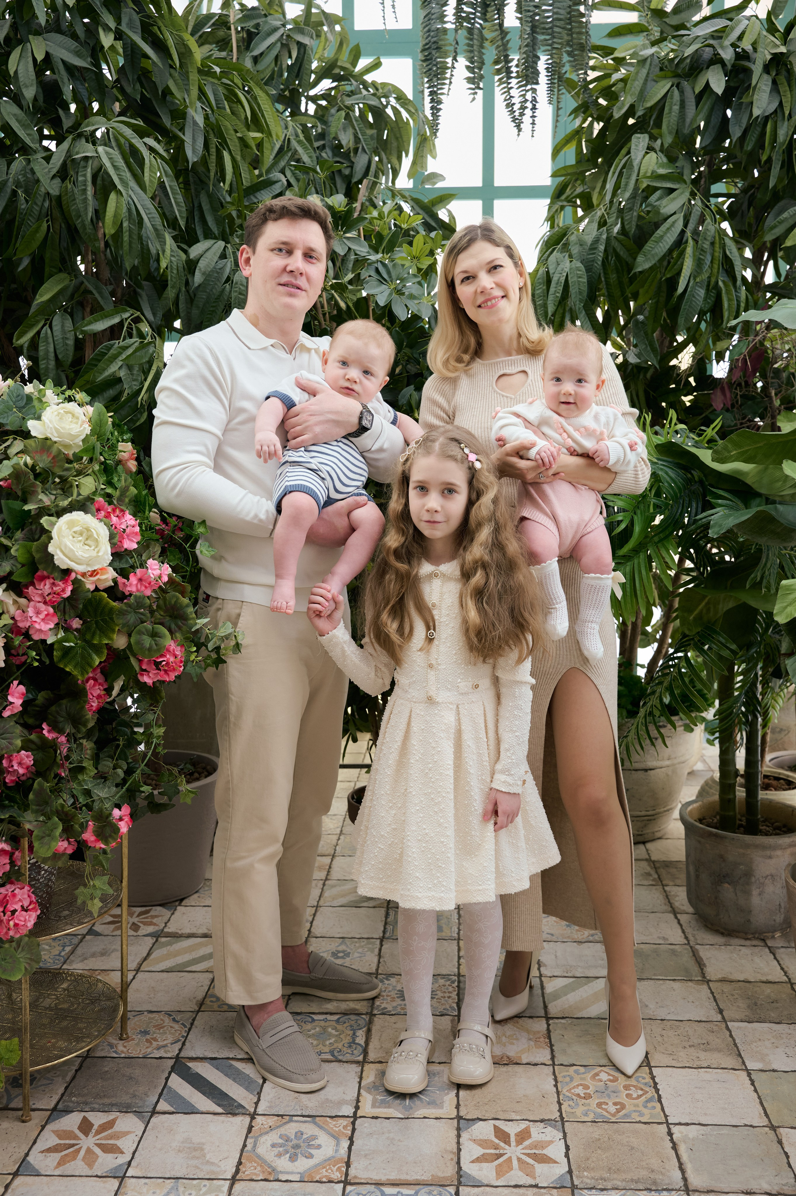 Два ангелочка и лапочка дочка. Миракова Катрин — портретный и семейный фотограф в Москве