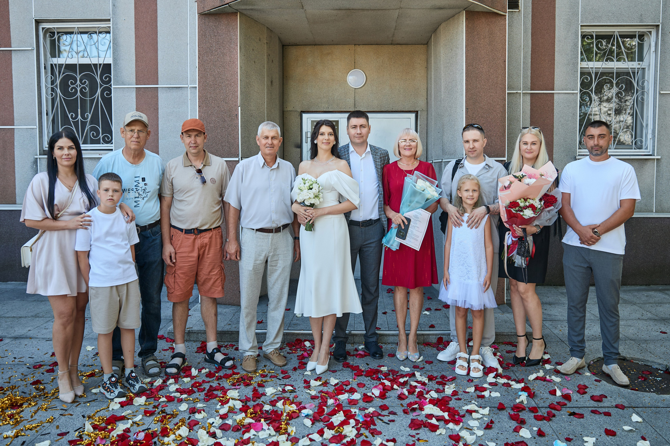 Евгений и Евгения. Свадебный, семейный и детский фотограф в городе Партизанск, Находка