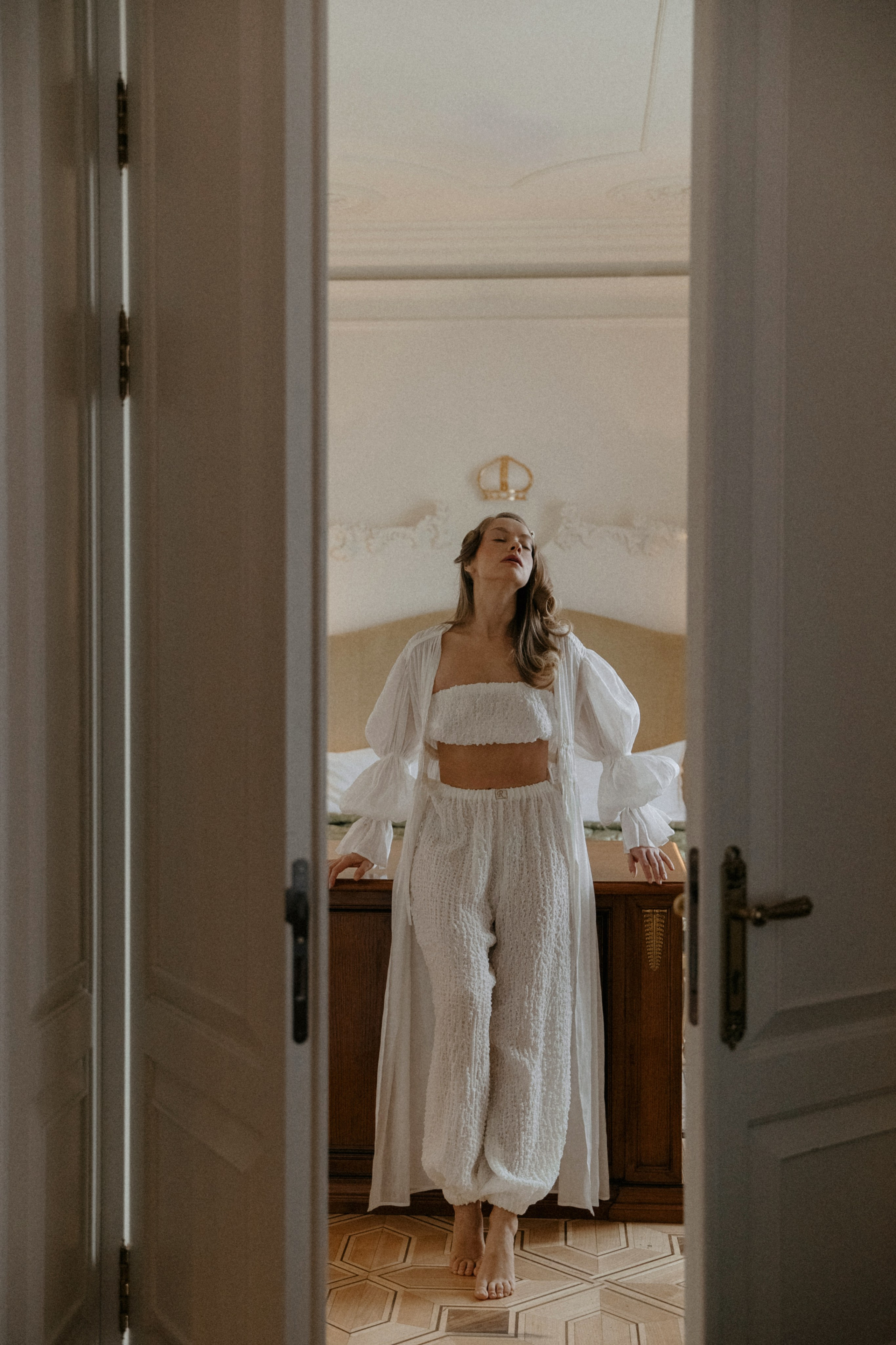 Свадебная фотосъемка в отеле Савой. Свадебный фотограф Москва