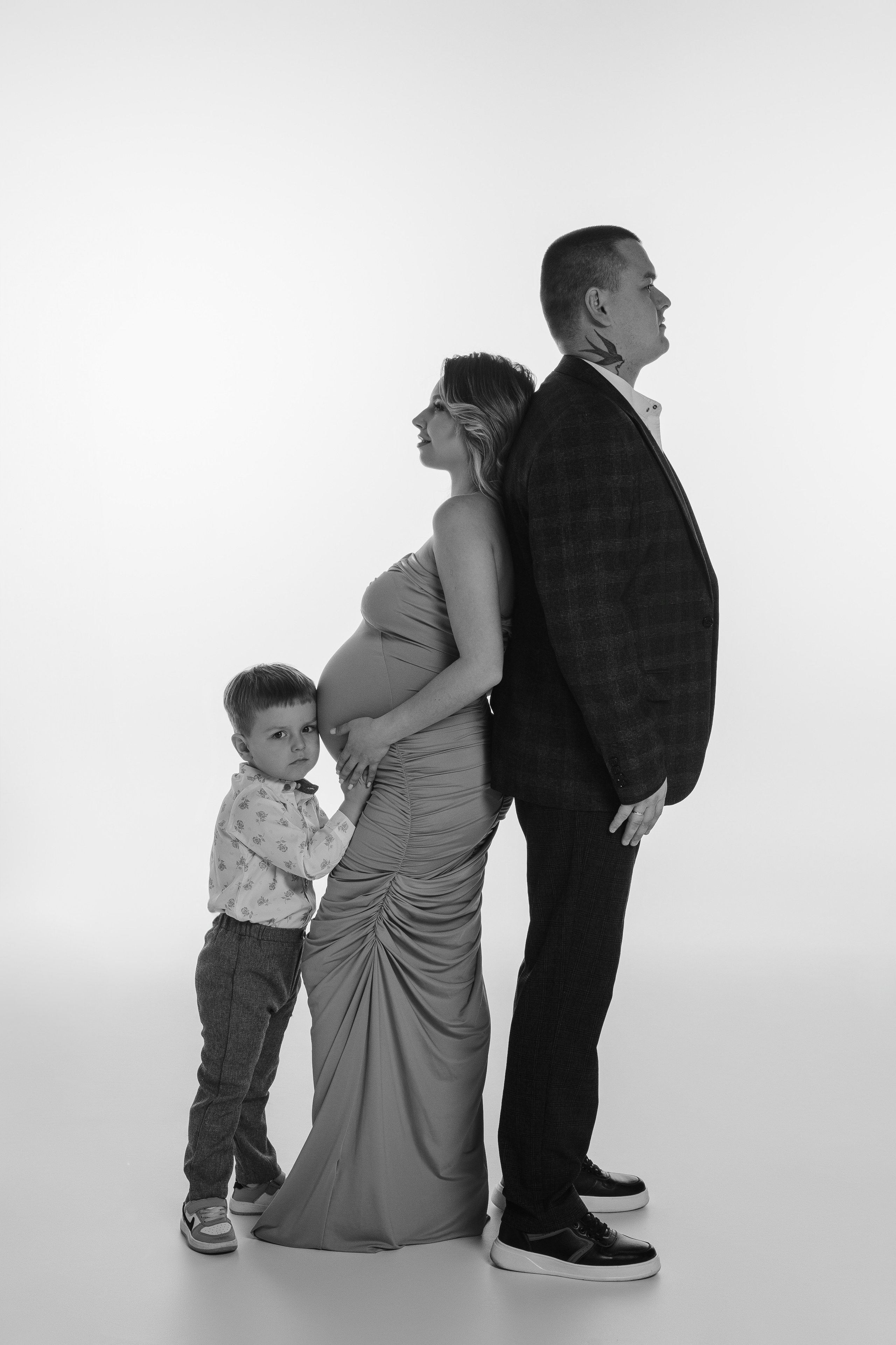 Фотосессия беременности в Красноярске — Vetaphoto. Фотограф беременности и новорожденных в Красноярске Вета Ланская