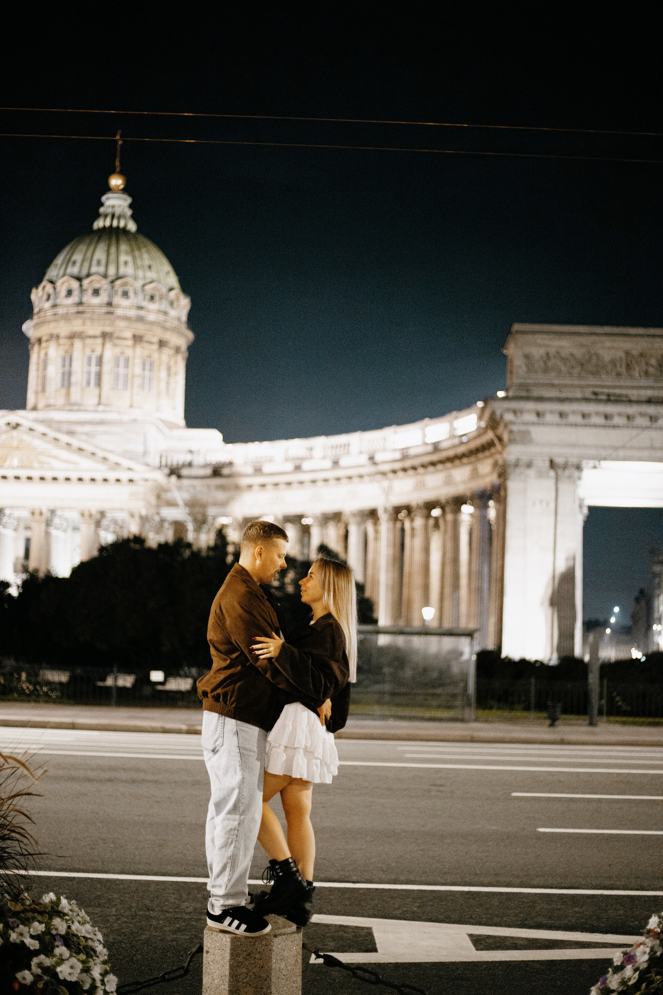 Тёмная ночь, мосты, любовь🤍. Петербургский фотограф — Рия
