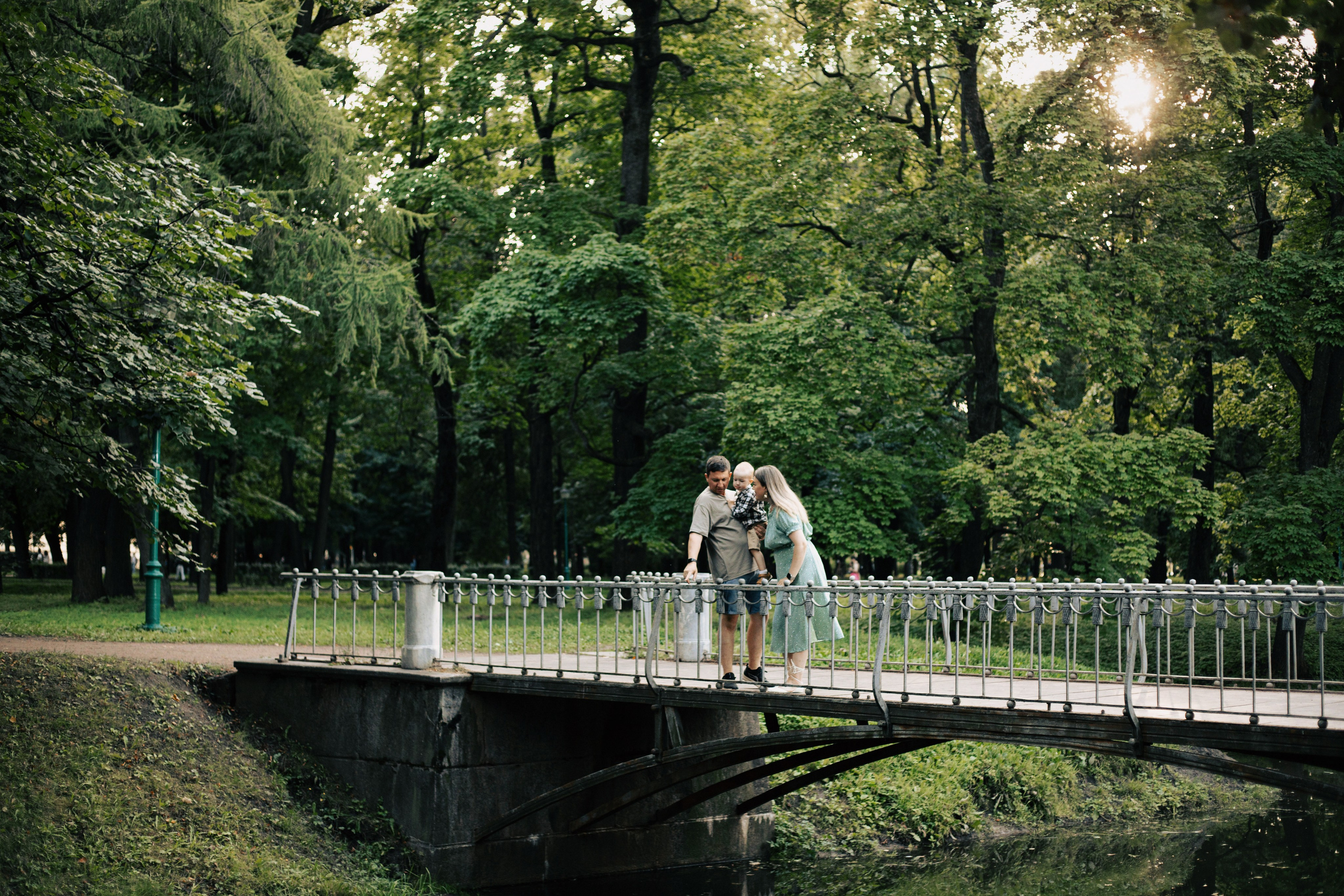 МАРШРУТЫ: ЧЕРНЫШЕВСКАЯ. Петербургский фотограф — Рия