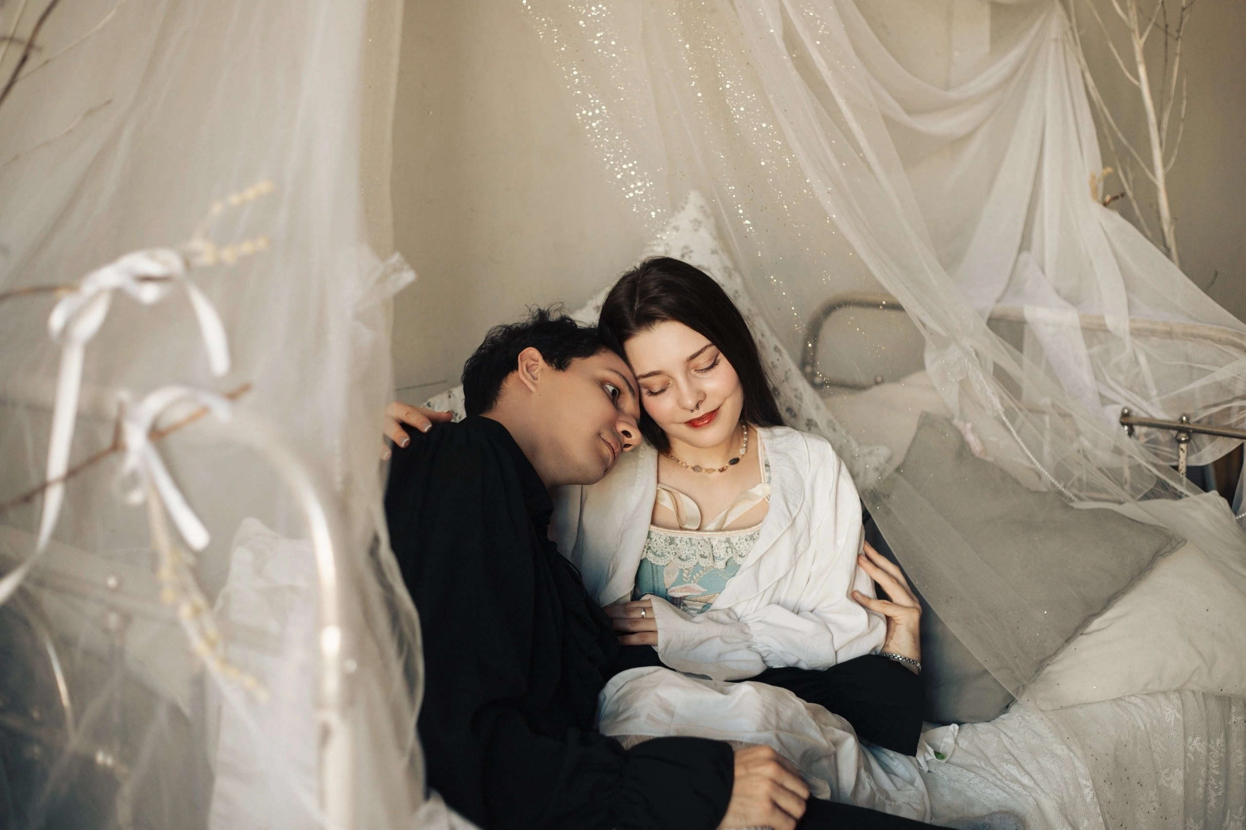 Студийные: Алина и Самир. Петербургский фотограф — Рия