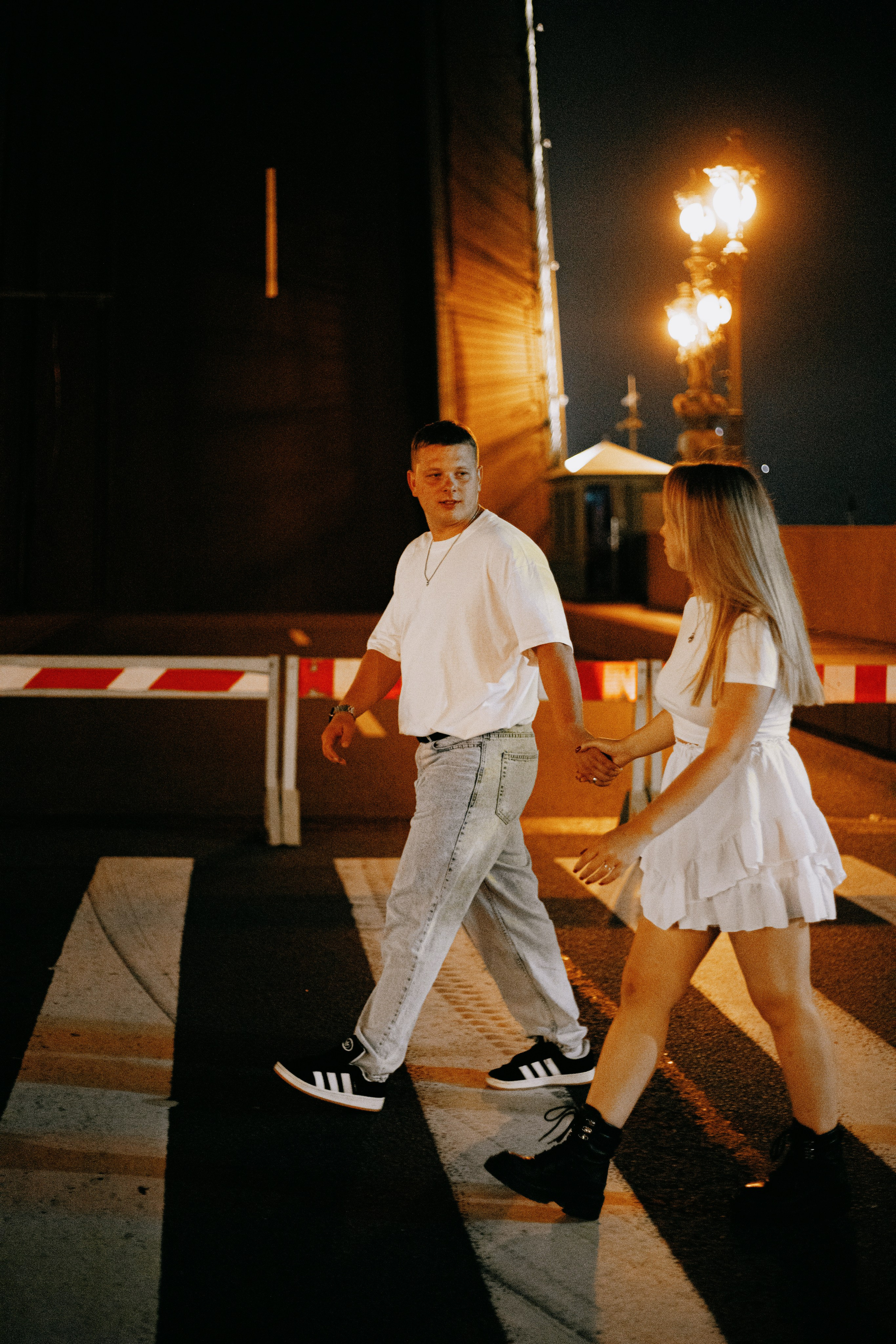 Тёмная ночь, мосты, любовь🤍. Петербургский фотограф — Рия