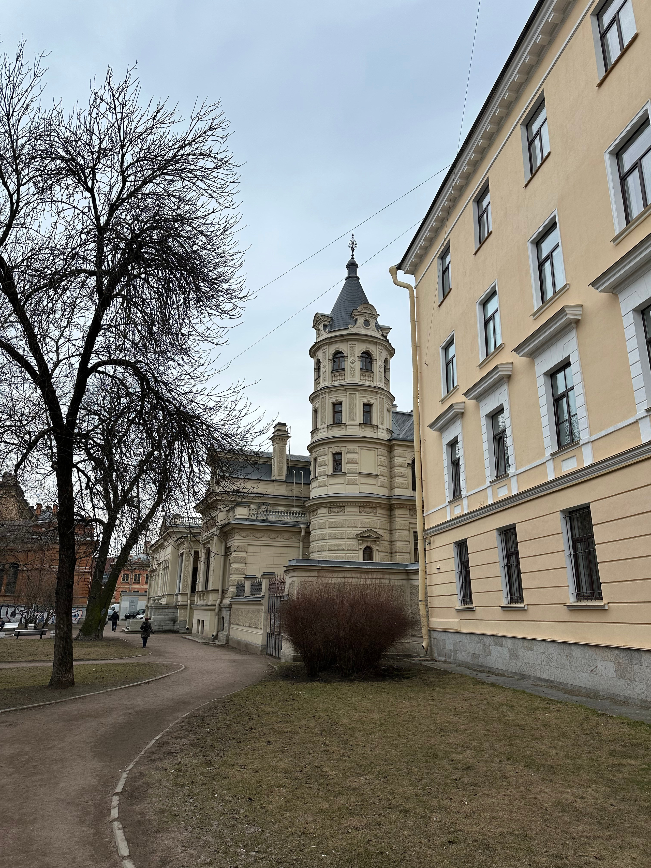 КОЛОМНА. Петербургский фотограф — Рия