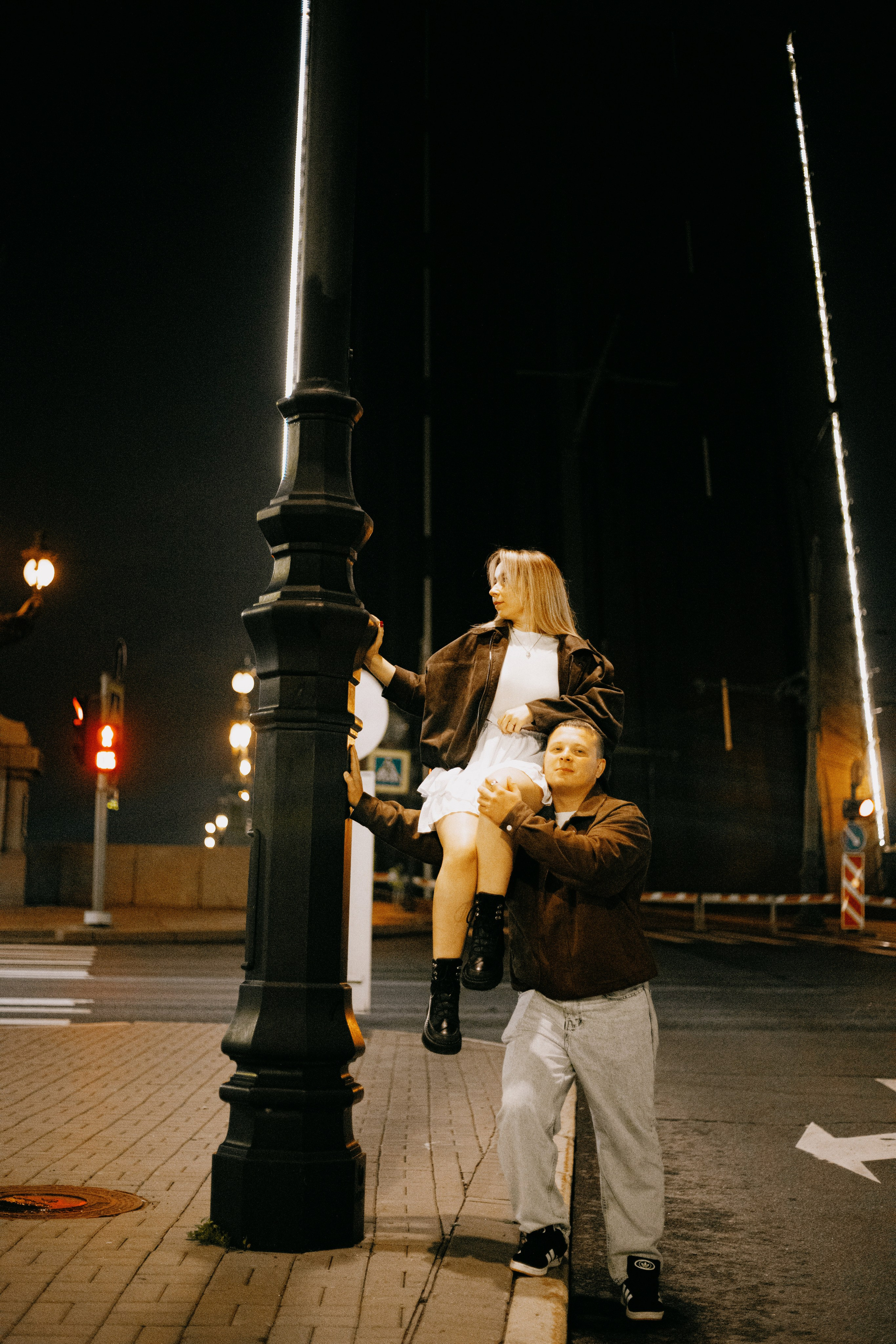 Тёмная ночь, мосты, любовь🤍. Петербургский фотограф — Рия