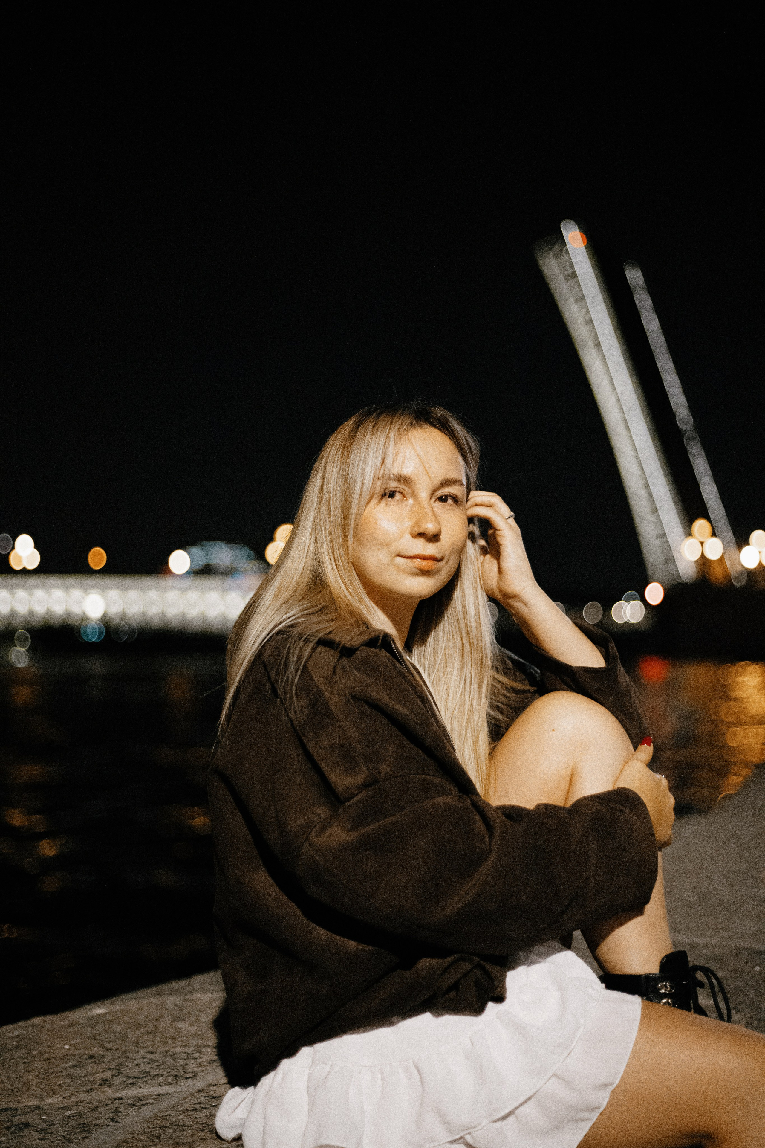 Тёмная ночь, мосты, любовь🤍. Петербургский фотограф — Рия