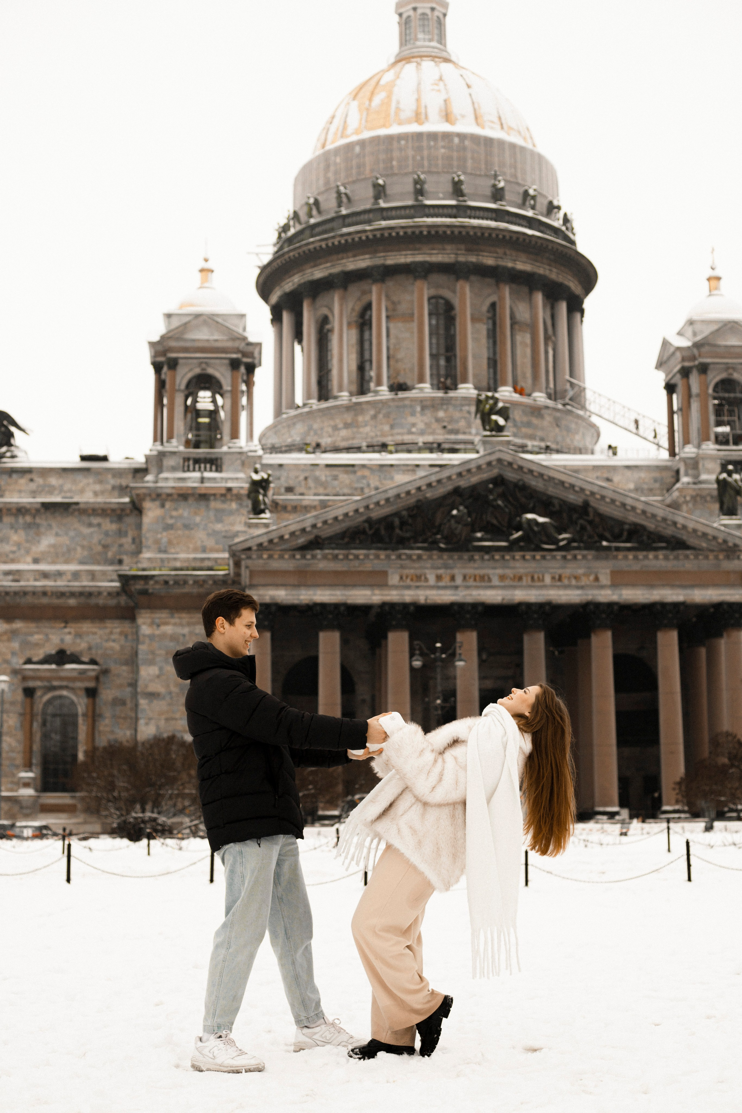 ЛАВСТОРИ: ЗИМНИЕ. Петербургский фотограф — Рия