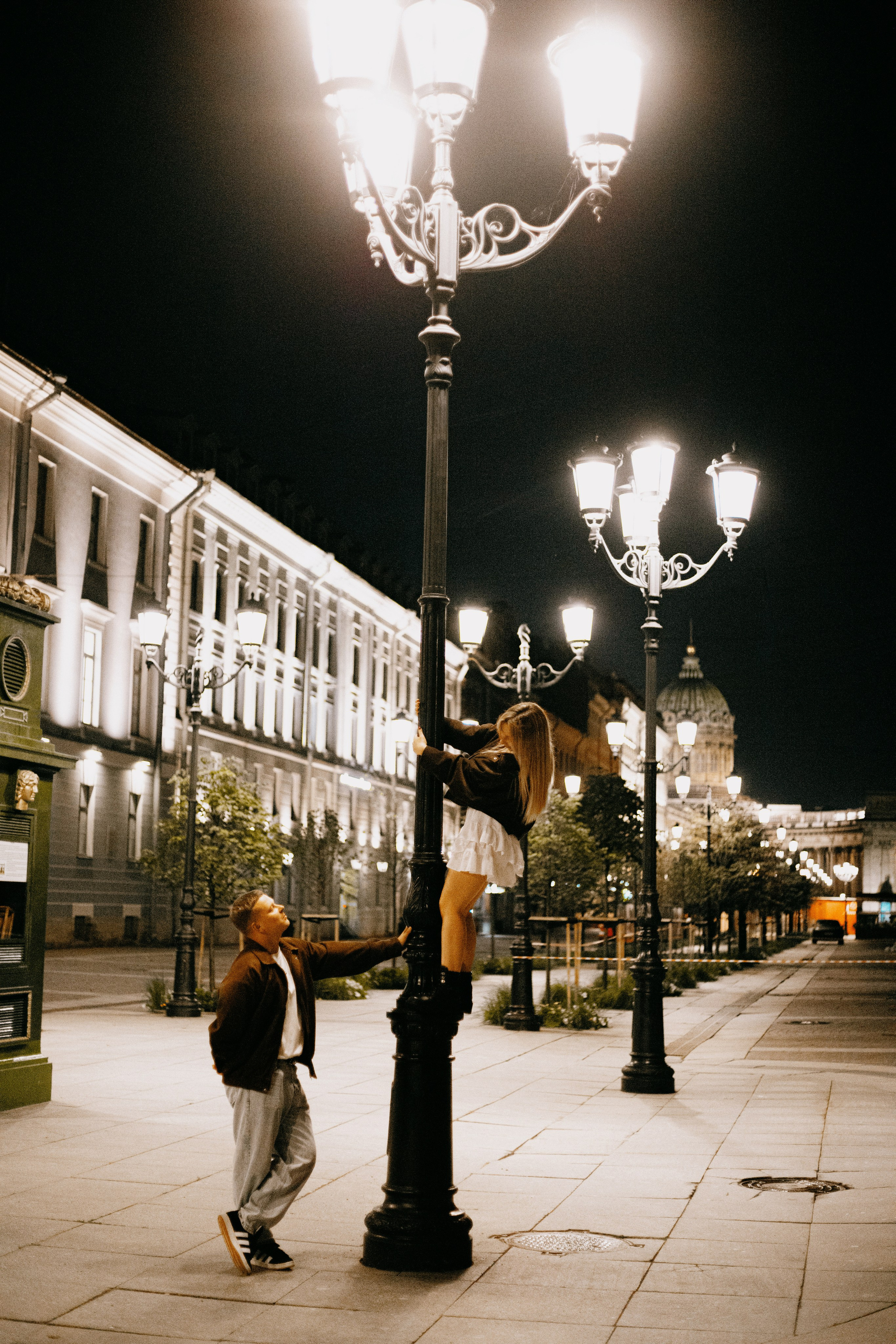 Тёмная ночь, мосты, любовь🤍. Петербургский фотограф — Рия