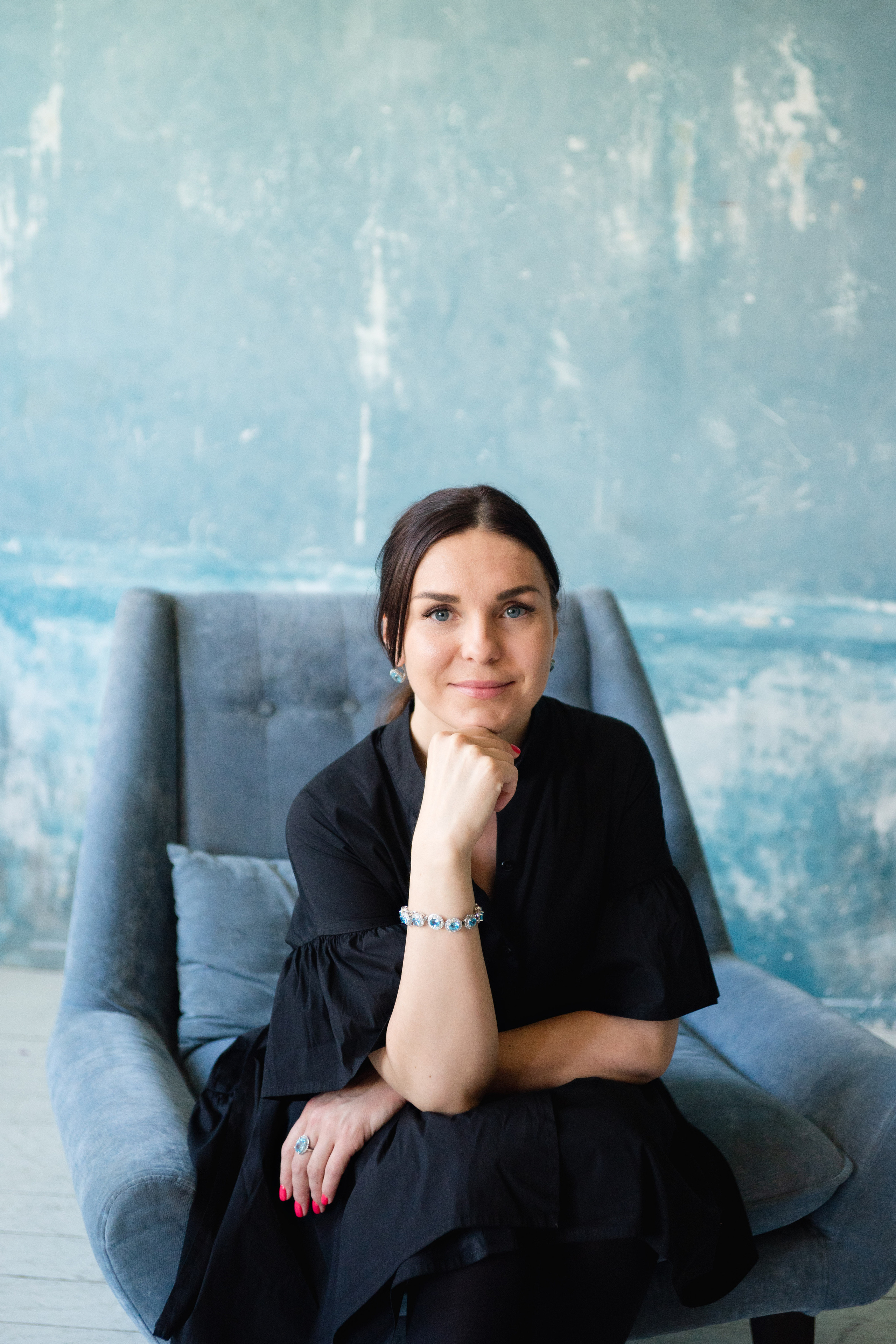 Психологи клуба «Дом заботы о душе». Бренд и контентные фотосессии, портреты и лавстори в Санкт-Петербурге