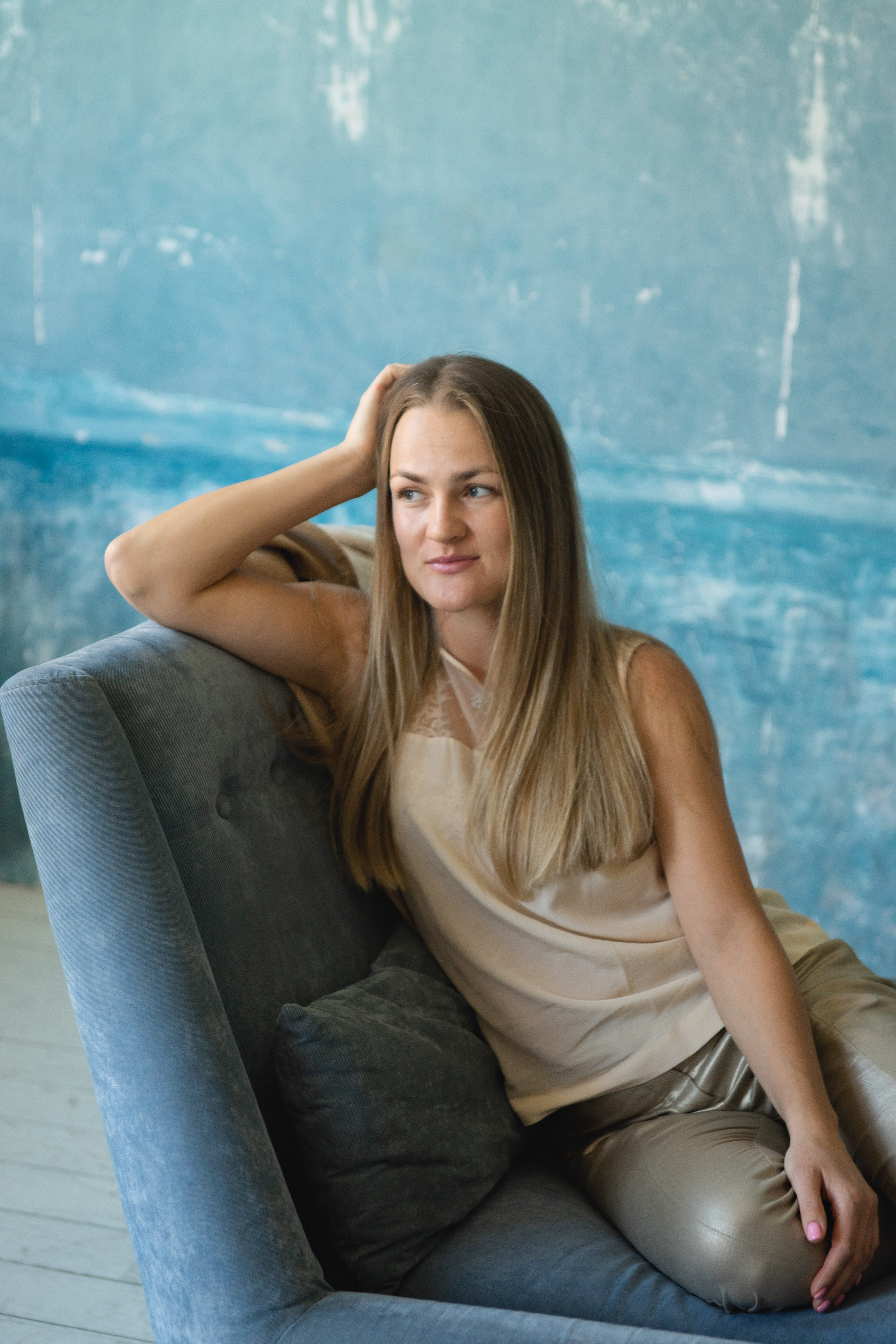 Психологи клуба «Дом заботы о душе». Бренд и контентные фотосессии, портреты и лавстори в Санкт-Петербурге