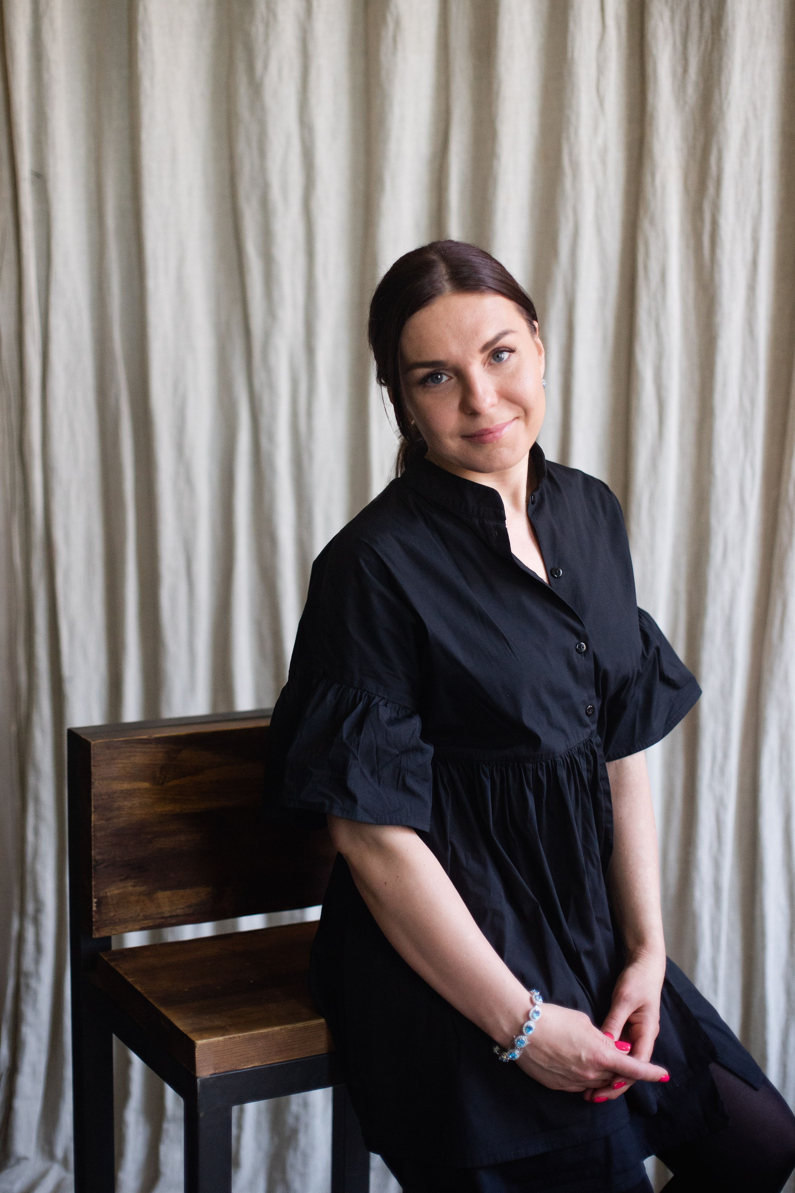 Психологи клуба «Дом заботы о душе». Бренд и контентные фотосессии, портреты и лавстори в Санкт-Петербурге