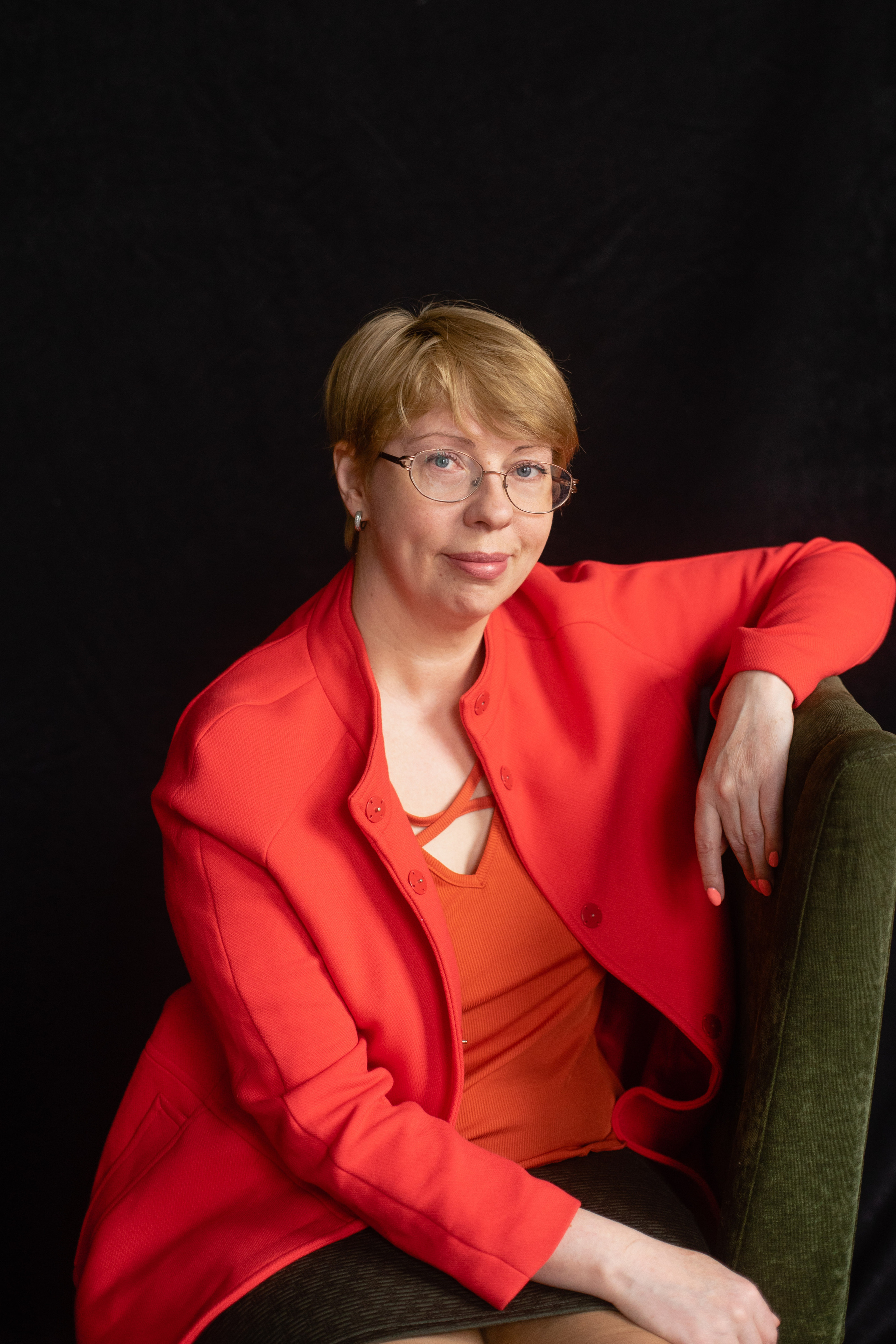 Психологи клуба «Дом заботы о душе». Бренд и контентные фотосессии, портреты и лавстори в Санкт-Петербурге