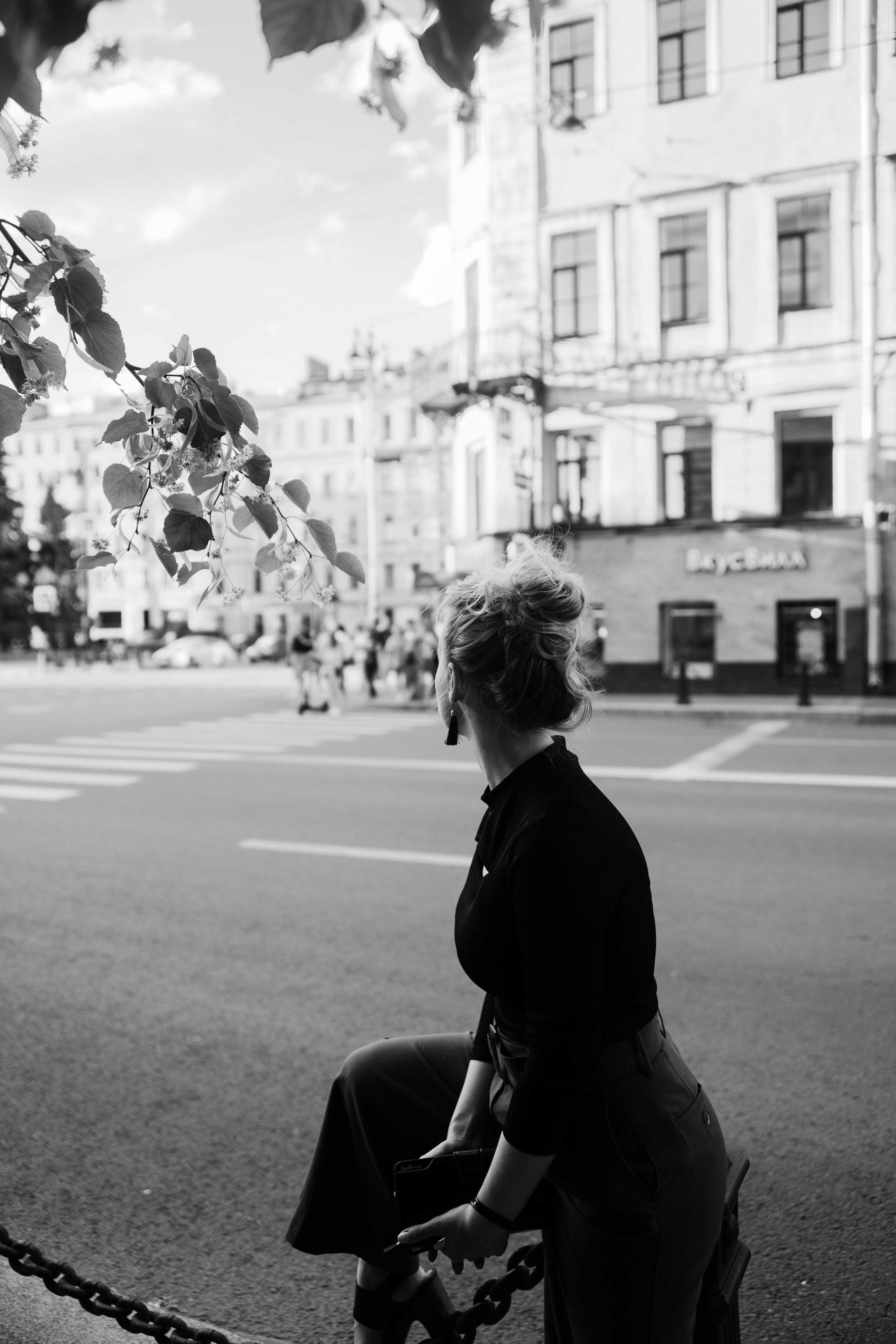 Елена (летняя прогулка по Петроградке). Бренд и контентные фотосессии, портреты и лавстори в Санкт-Петербурге