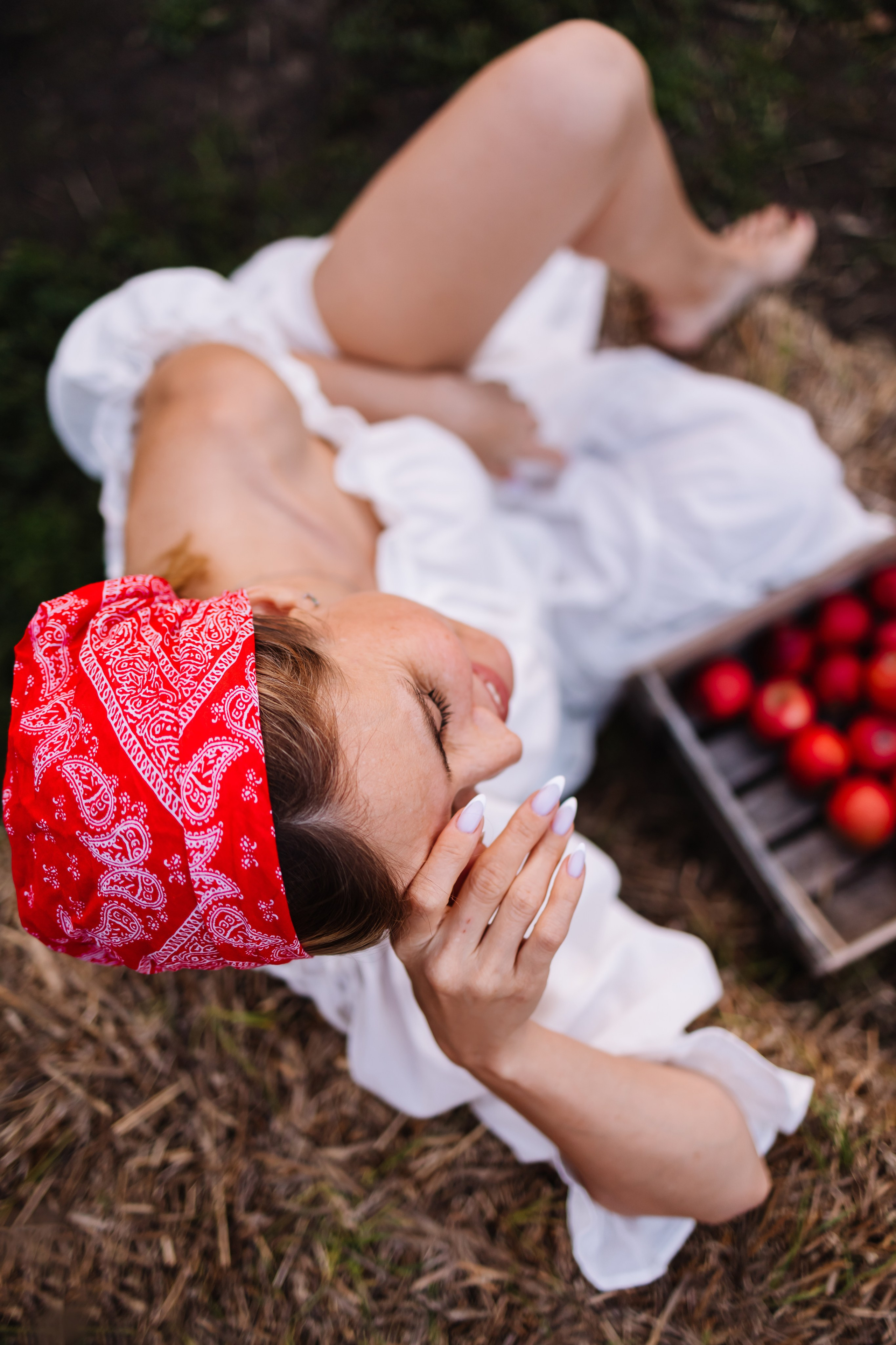 алёна малахова фотограф новосибирск семейный детский домашняя фотосессия в новосибирске день рождения репортажная съёмка фотосессия с лошадьми на конюшне деревня алтай  на природе фотосессия в детском саду мама и сын предложение руки и сердца идея  помолвка фотосессия берег закат детский день рождения годик торт аниматор лофт игровая продолжение следует prodoljenie_sleduet_  корпоратив тимбилдинг первоклашка линейка  контент  бизнес портрет оперный новат франция берет весна девушка мама и дочь мать и дитя