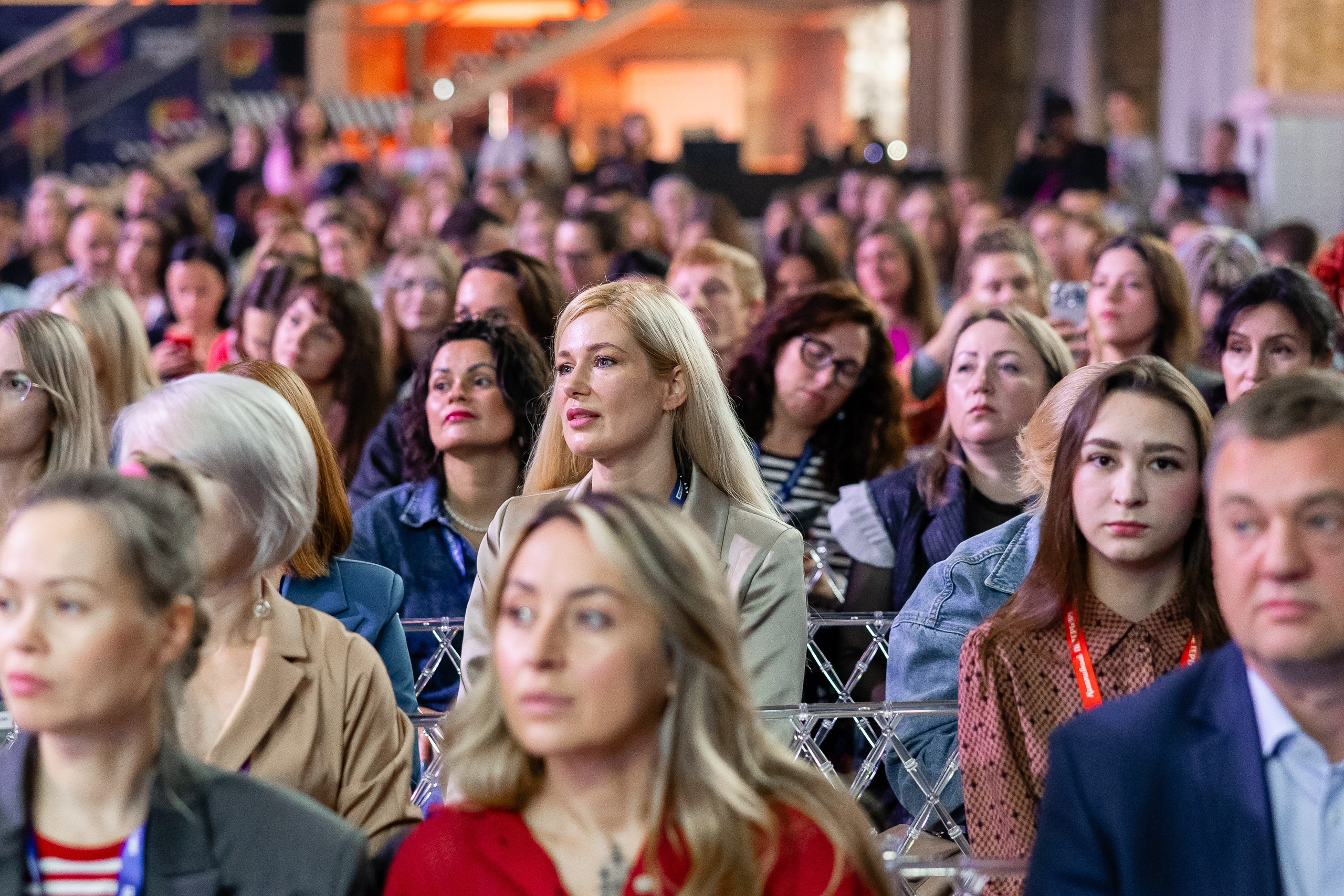 Форум «Креативный Петербург». Фотограф в Санкт-Петербурге — Сергей Петров