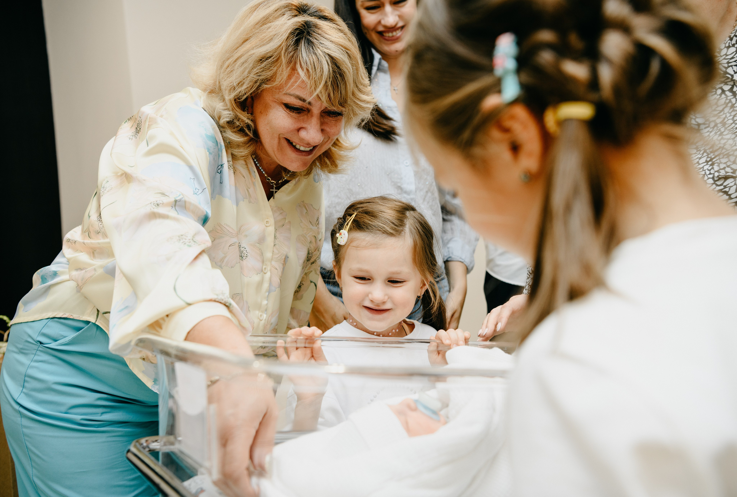Выписка Льва. Лапино. Фотограф на выписку из роддома в Москве и МО