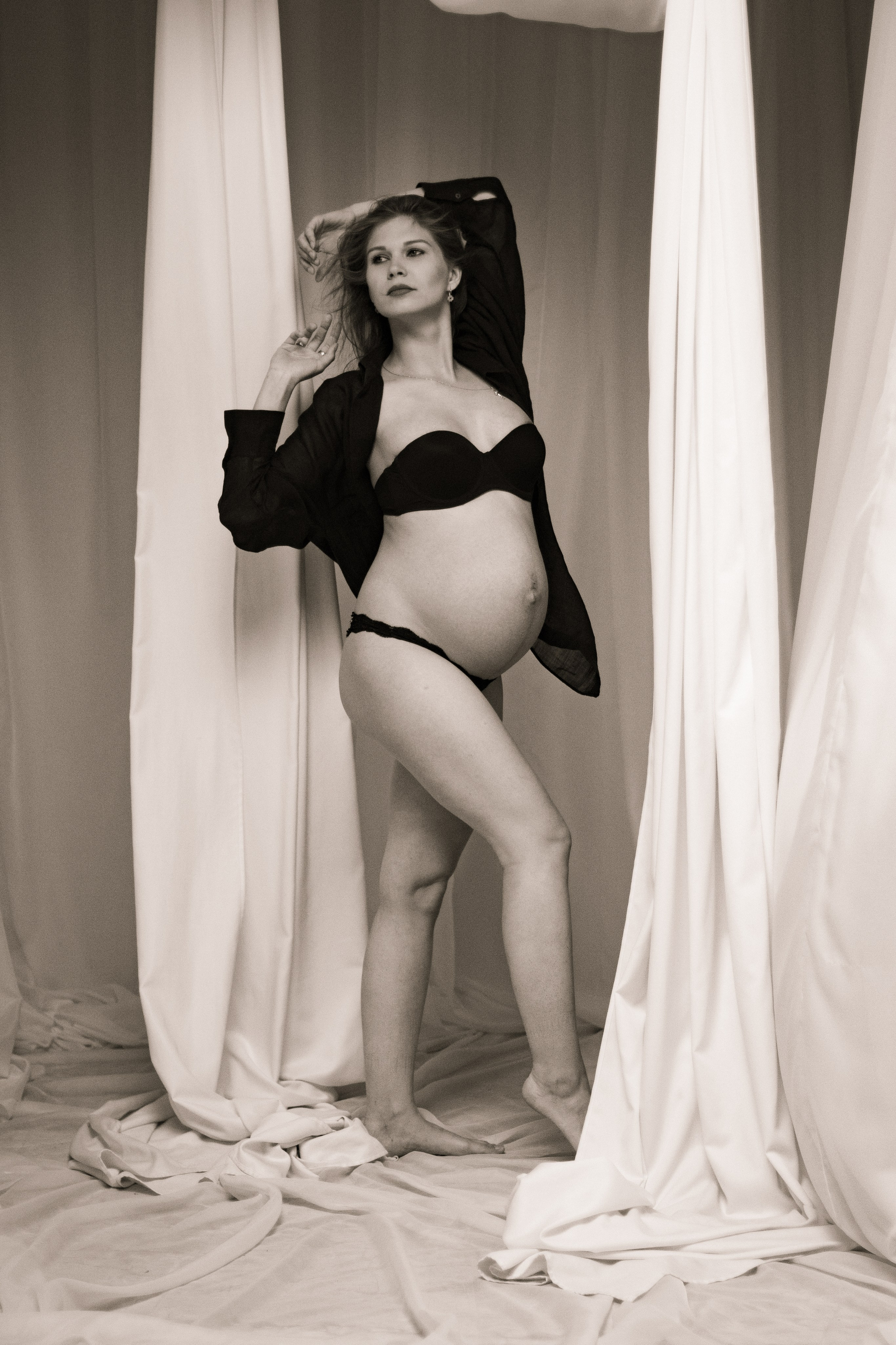 Студийная съемка. Фотограф в Астане, индивидуальная, семейная, домашняя фотосессия