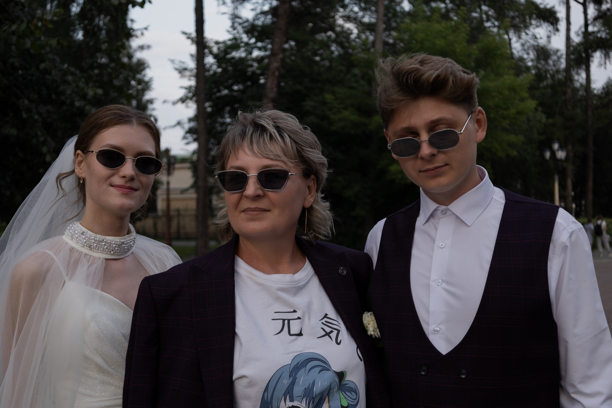 Владислав и Юлия Вечерняя прогулка по городу. Свадебный Фотограф в Иркутске Екатерина Елисеева