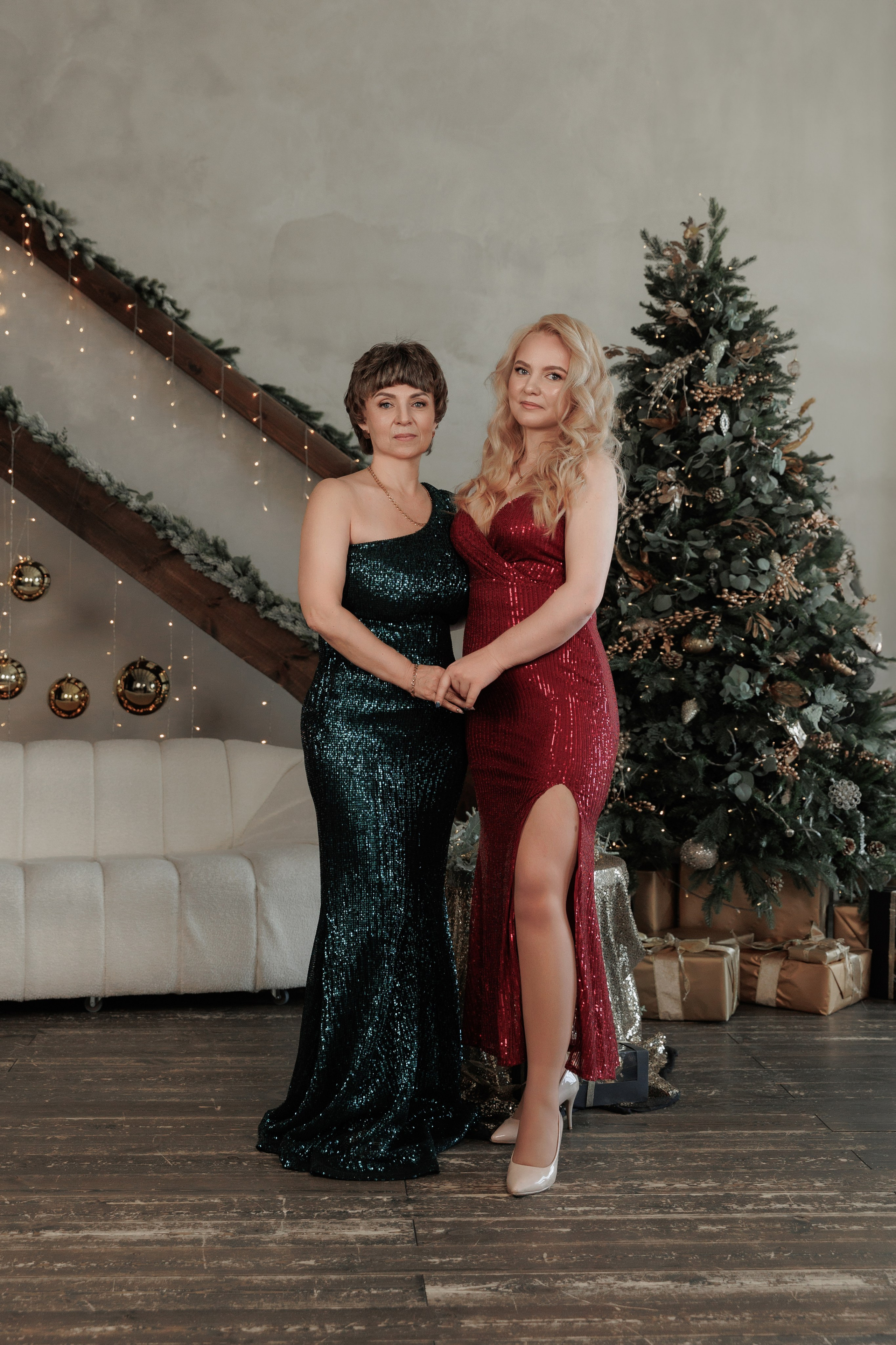 Лера с семьей. Фотограф женского портрета, беременности и материнства Харькова Елена