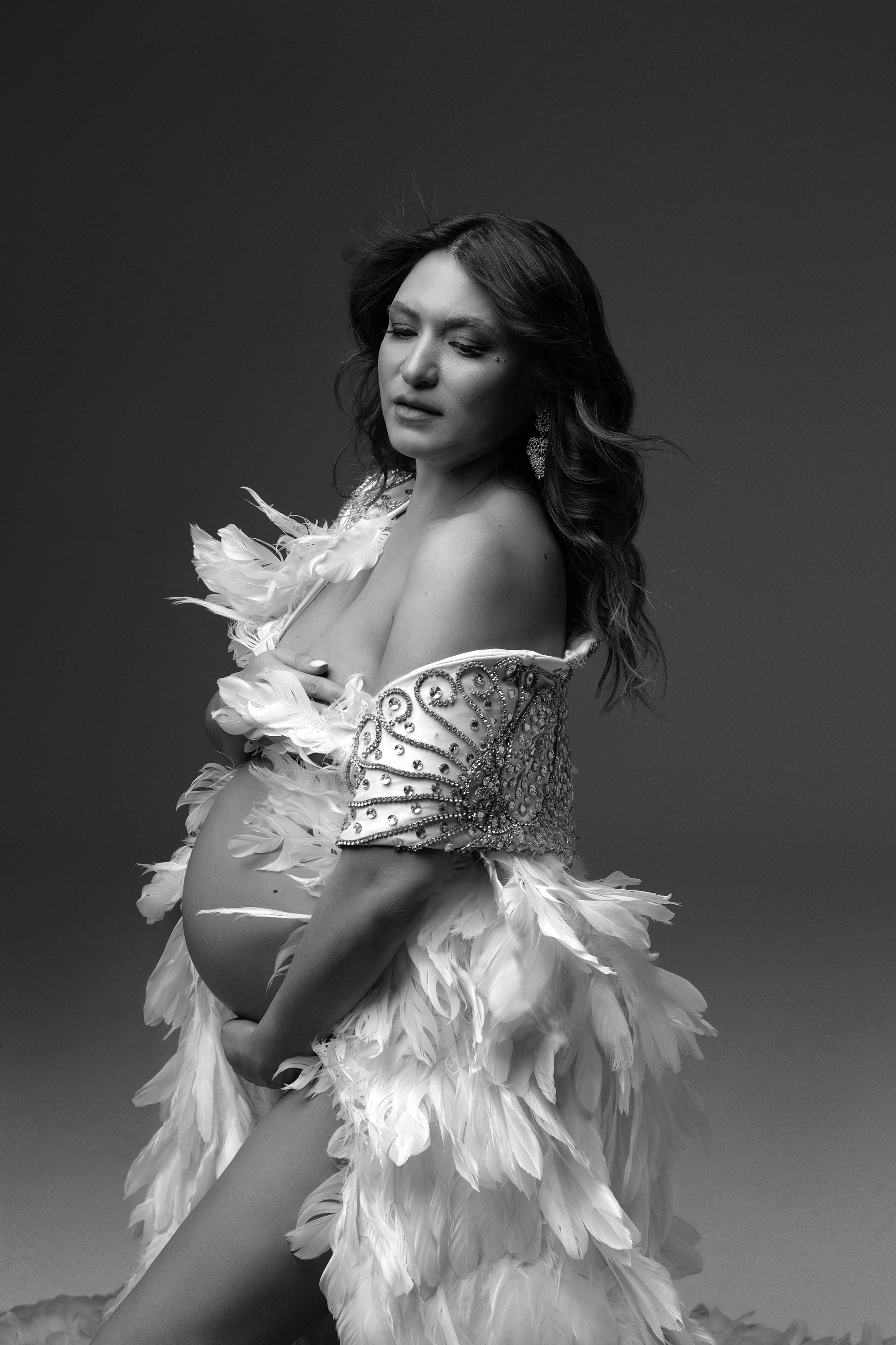 Накидка в перьях