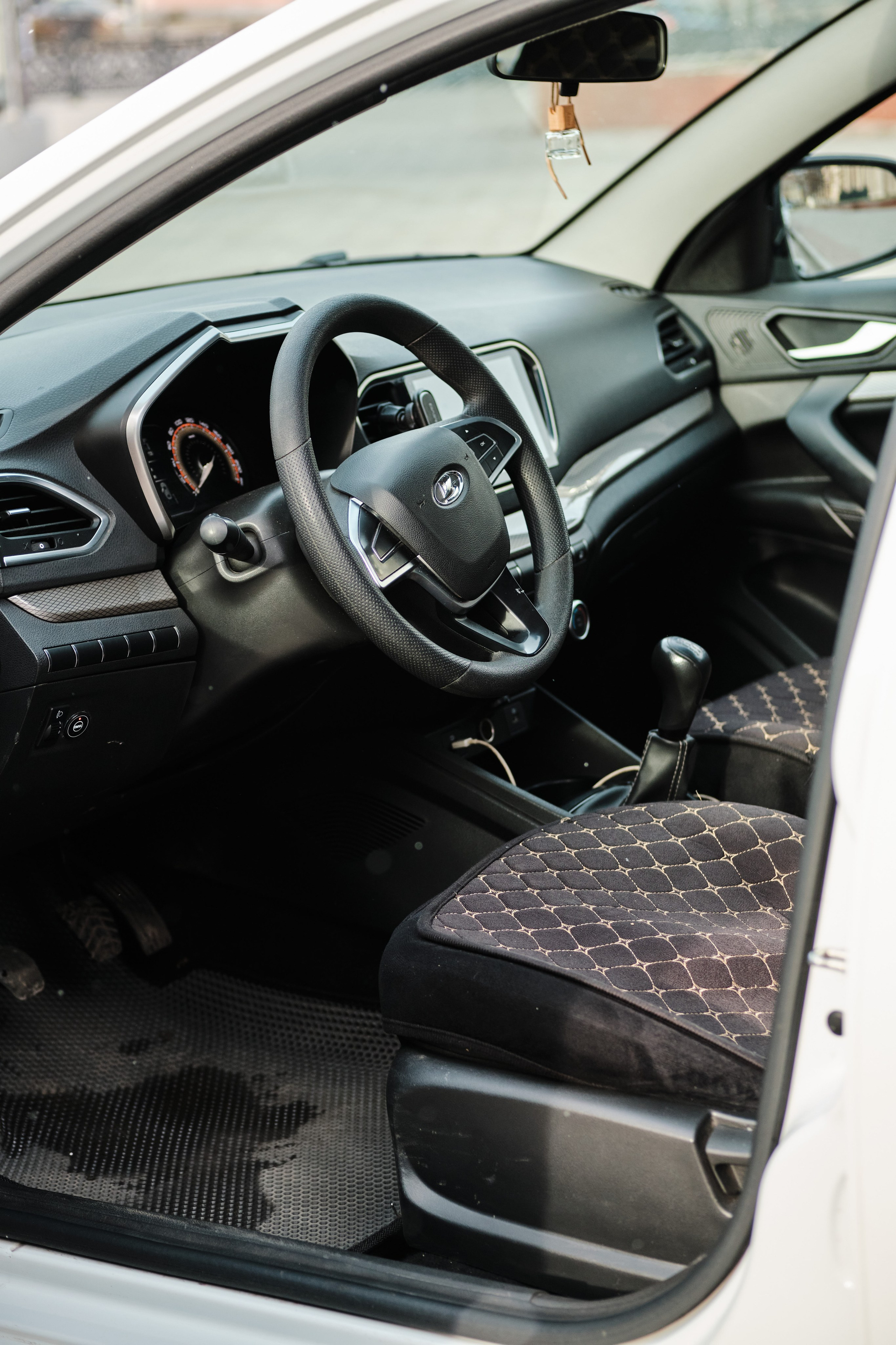 Новый автопарк Яндекс такси в Новокузнецке. Свадебный и семейный фотограф в Новокузнецке Иван Иванов