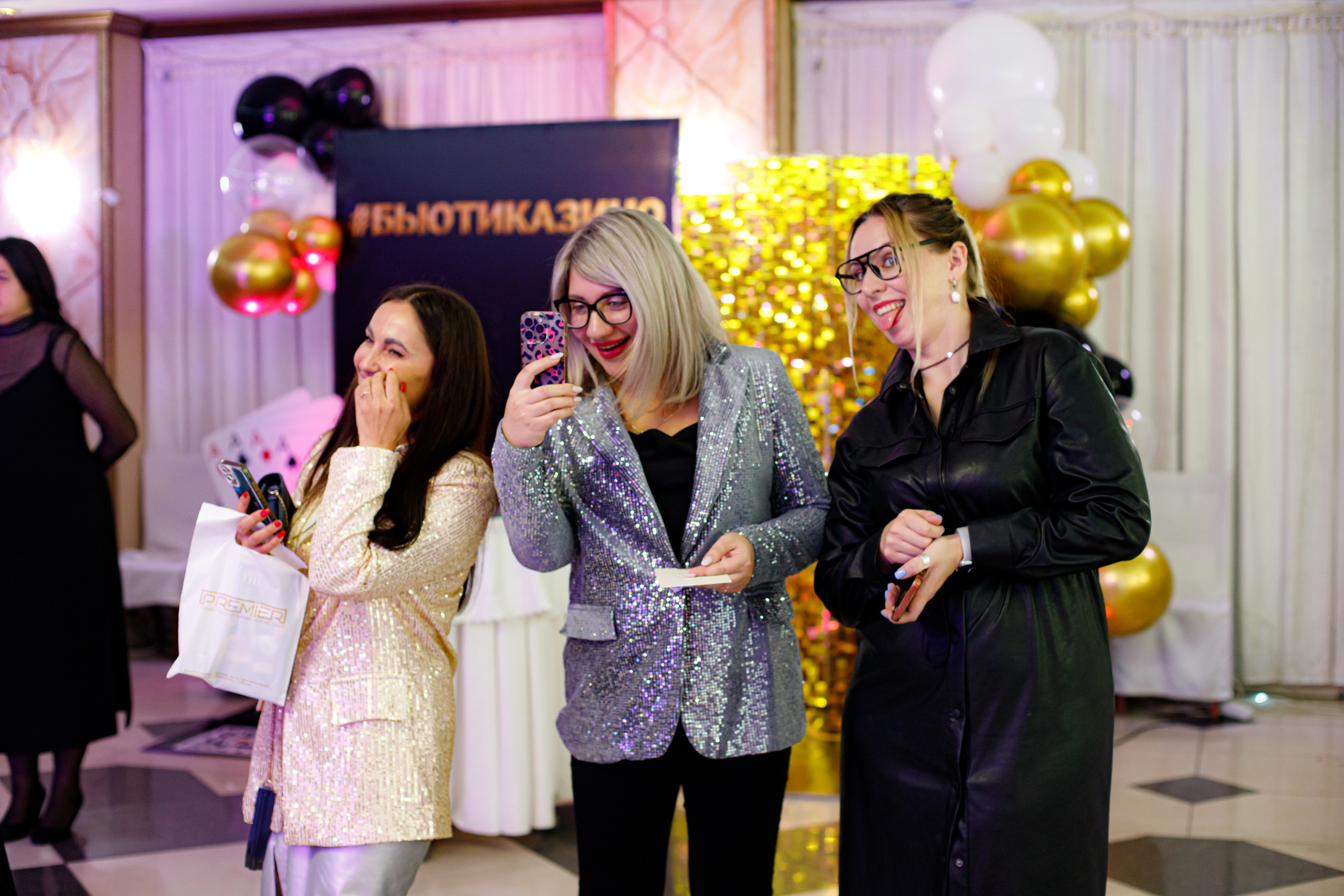 ELOSMED. Photokarish