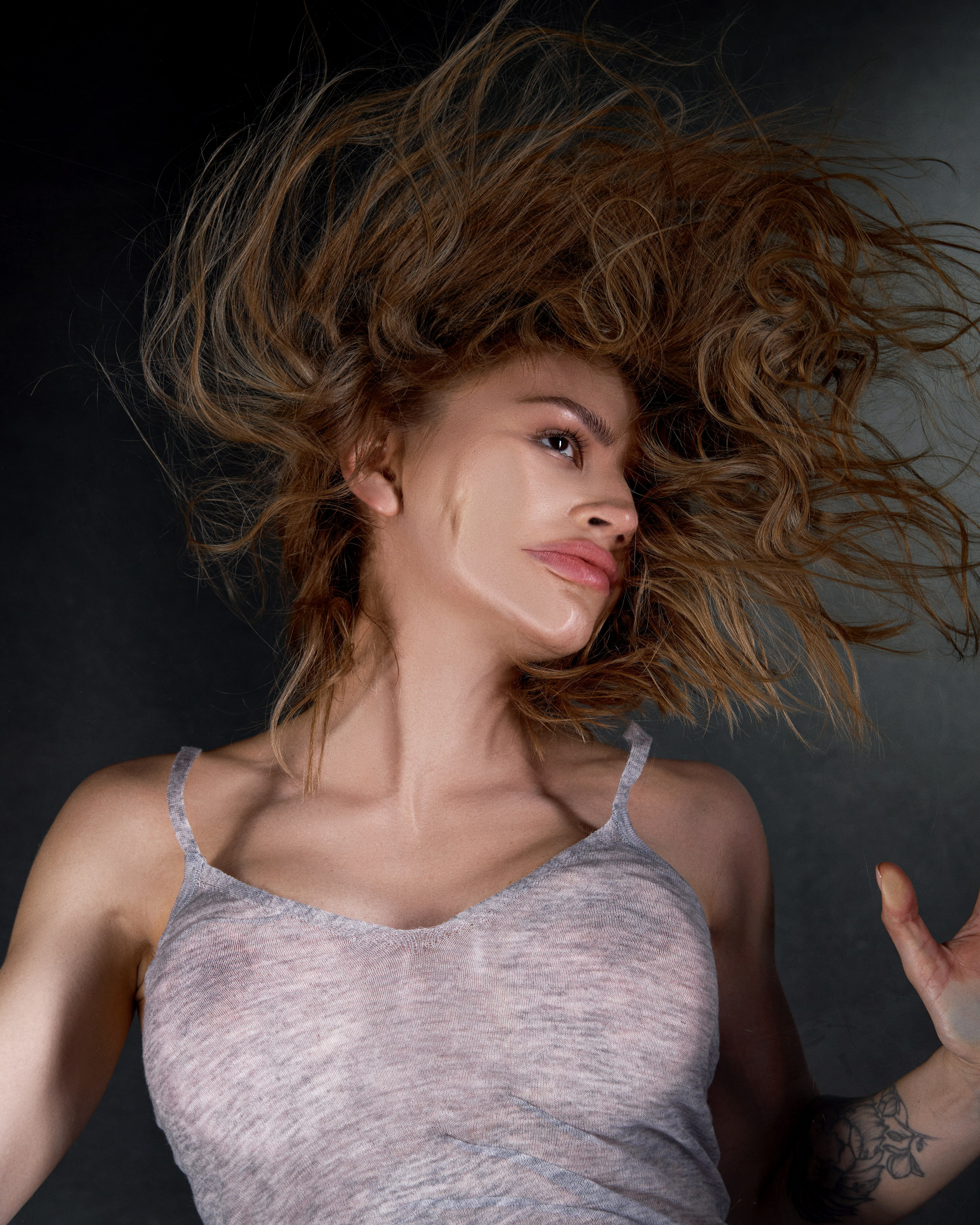 Anastasiia Mironova for irnbyclub. Nadezhda Diskant is a Moscow and Saint Petersburg based photographer