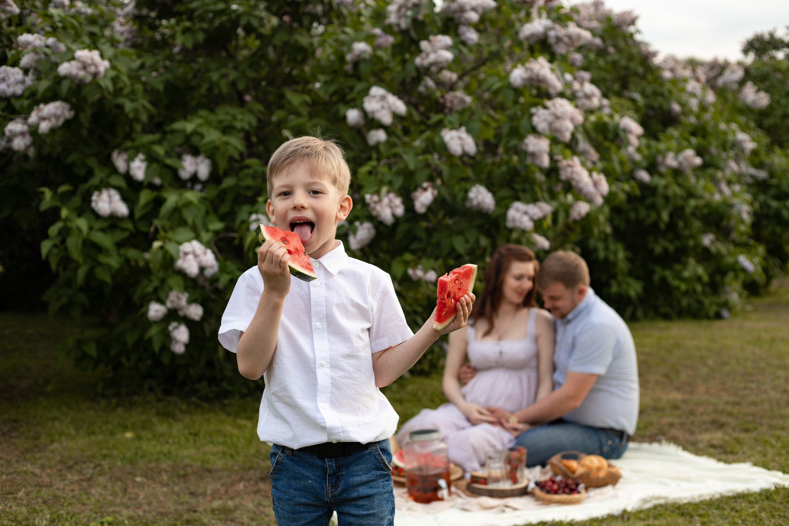 Фотосессия в цветах. Фотограф в Железнодорожном и Балашихе