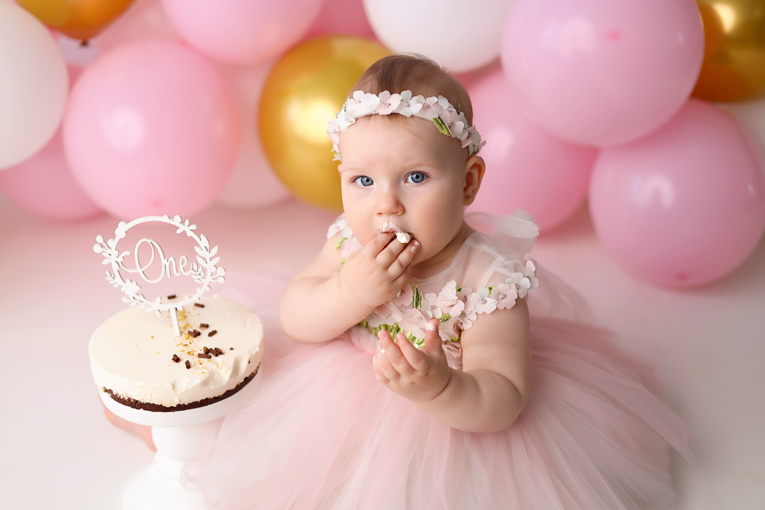 Алене 1 годик. Фотограф новорожденных Москва. Ньюборн фотограф Москва