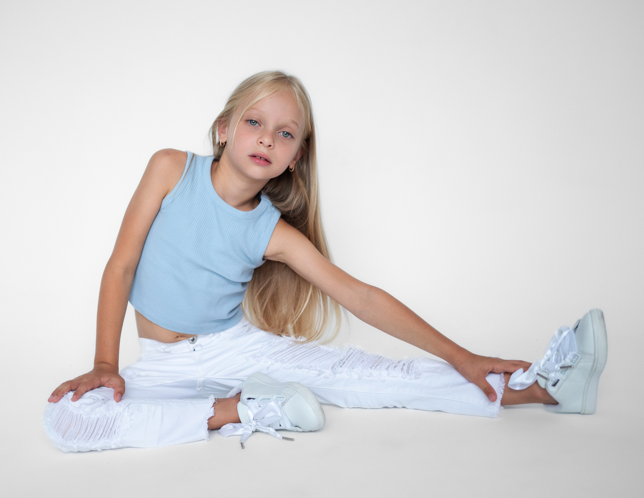 Модельное портфолио. Фотограф Москва Виктория Вишневская актерское / модельное портфолио