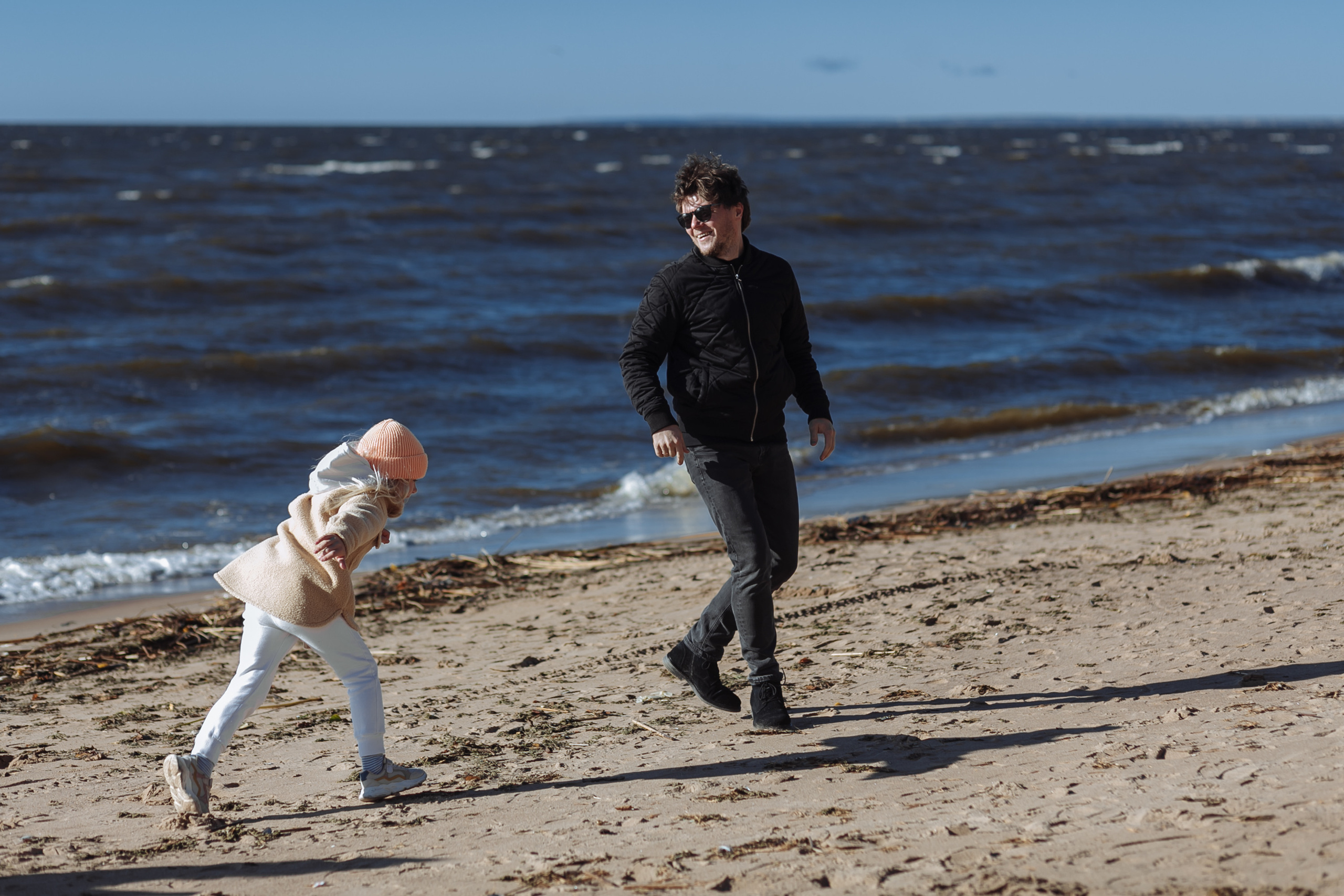 Осень на берегу Финского залива. Семейный фотограф, свадебный фотограф, женский портрет в Санкт-Петербу