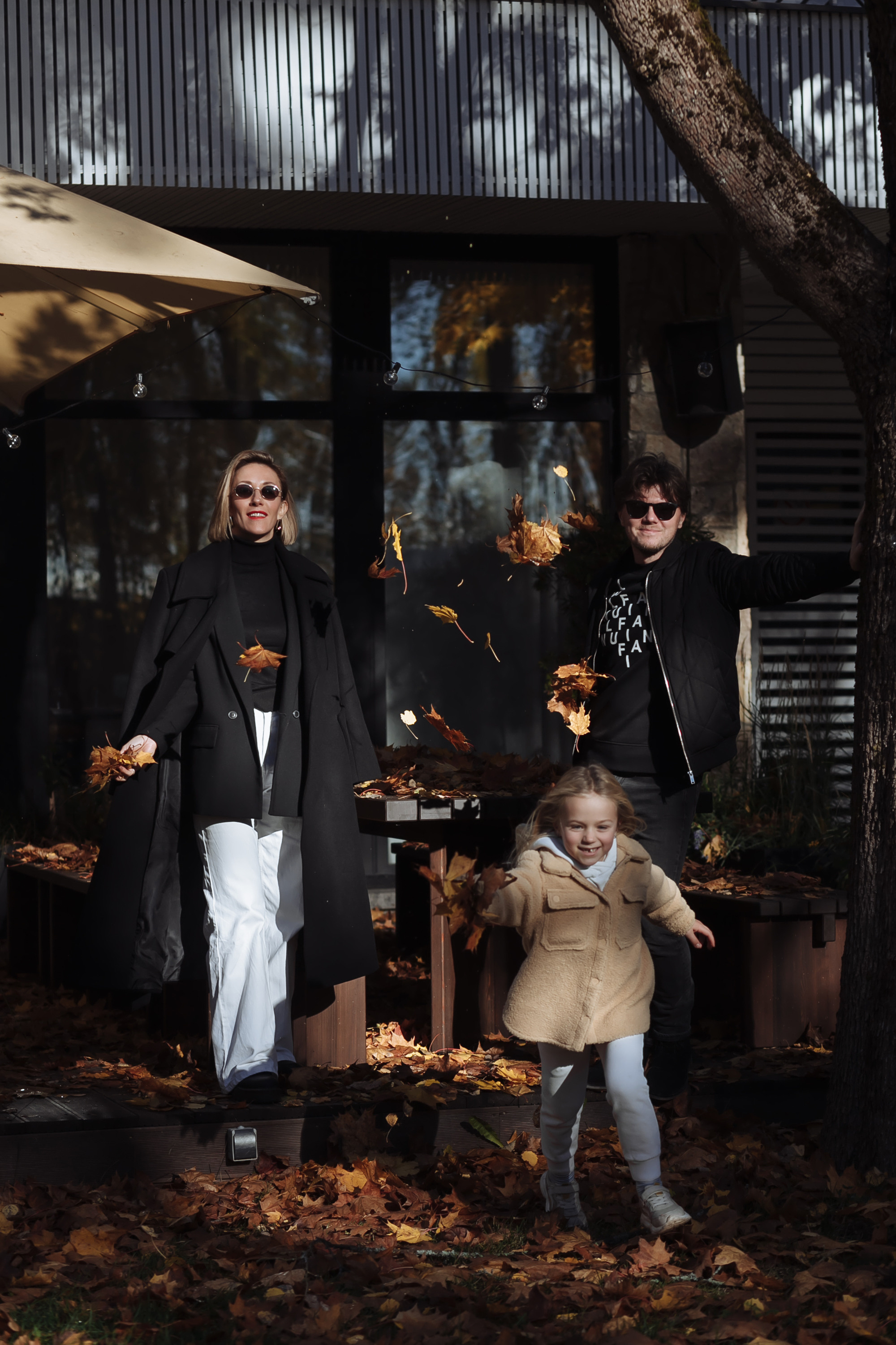 Осень на берегу Финского залива. Семейный фотограф, свадебный фотограф, женский портрет в Санкт-Петербу