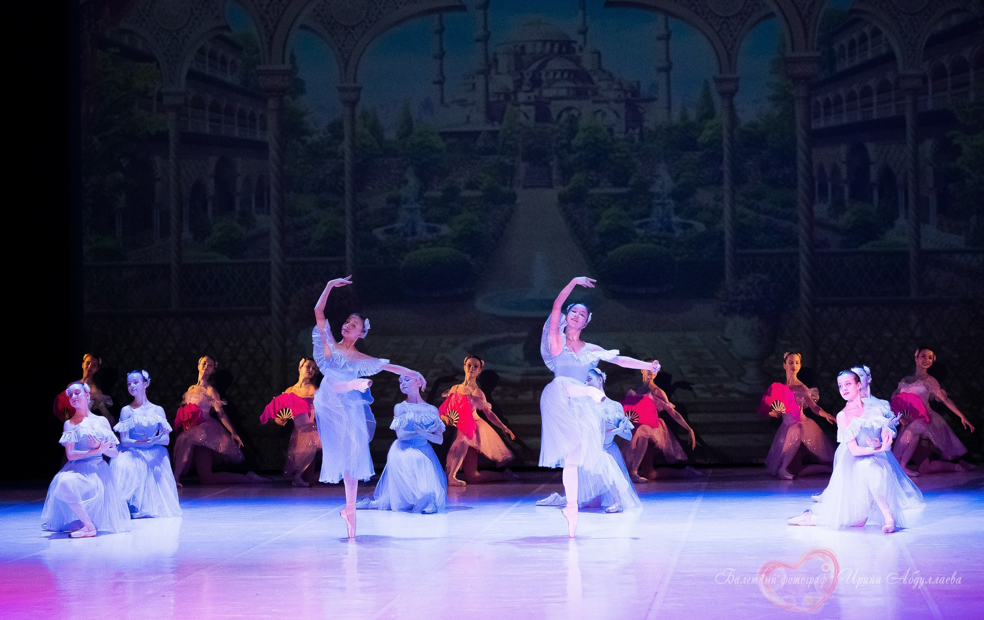 Хореографический колледж ЛЕДЯХ «НАСТАВНИКИ»