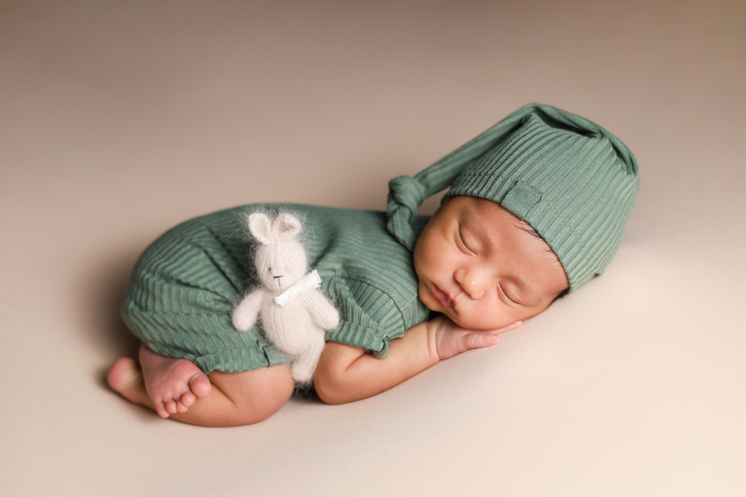 Новорожденные. Фотограф новорожденных Новосибирск