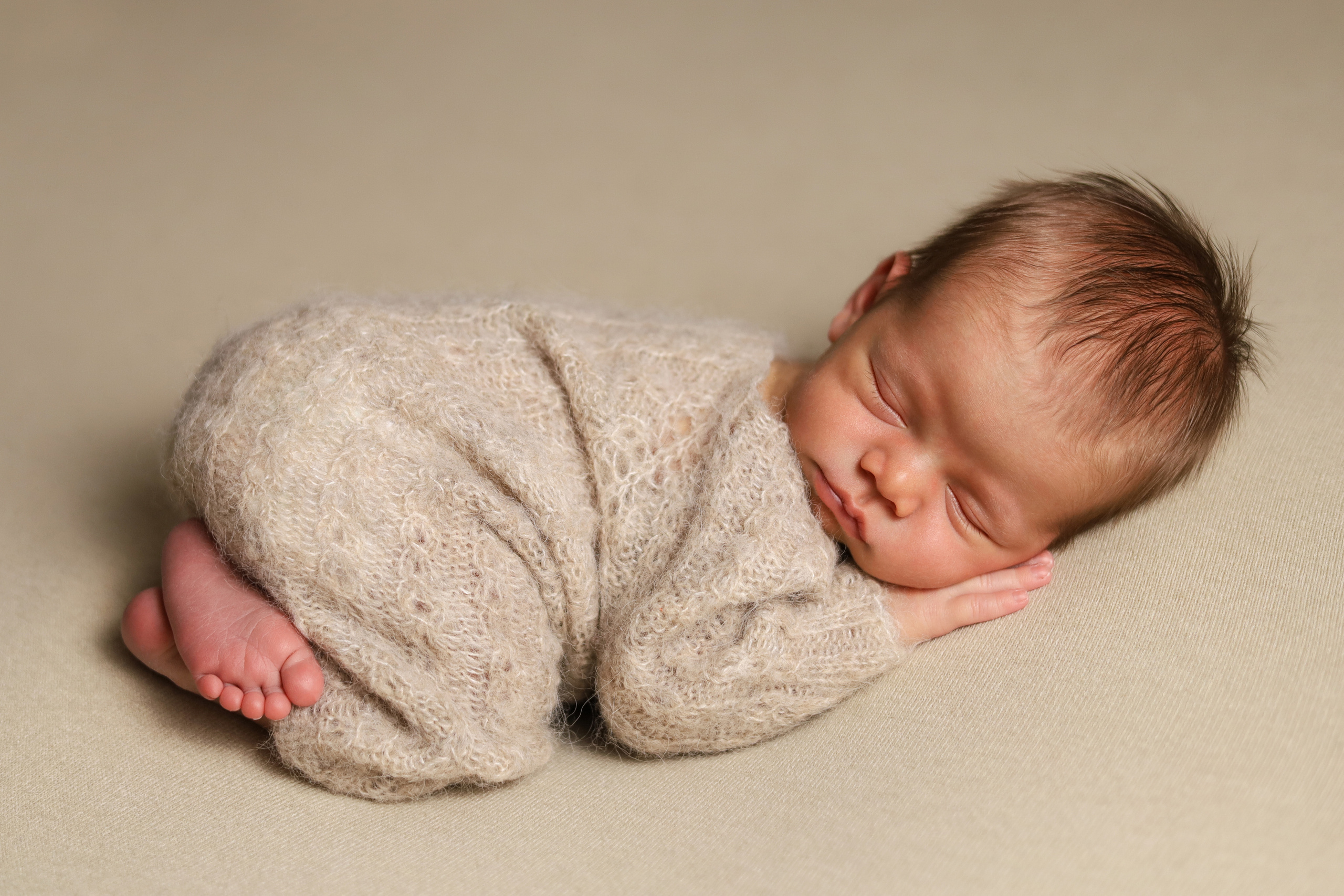 Новорожденные. Фотограф новорожденных Новосибирск