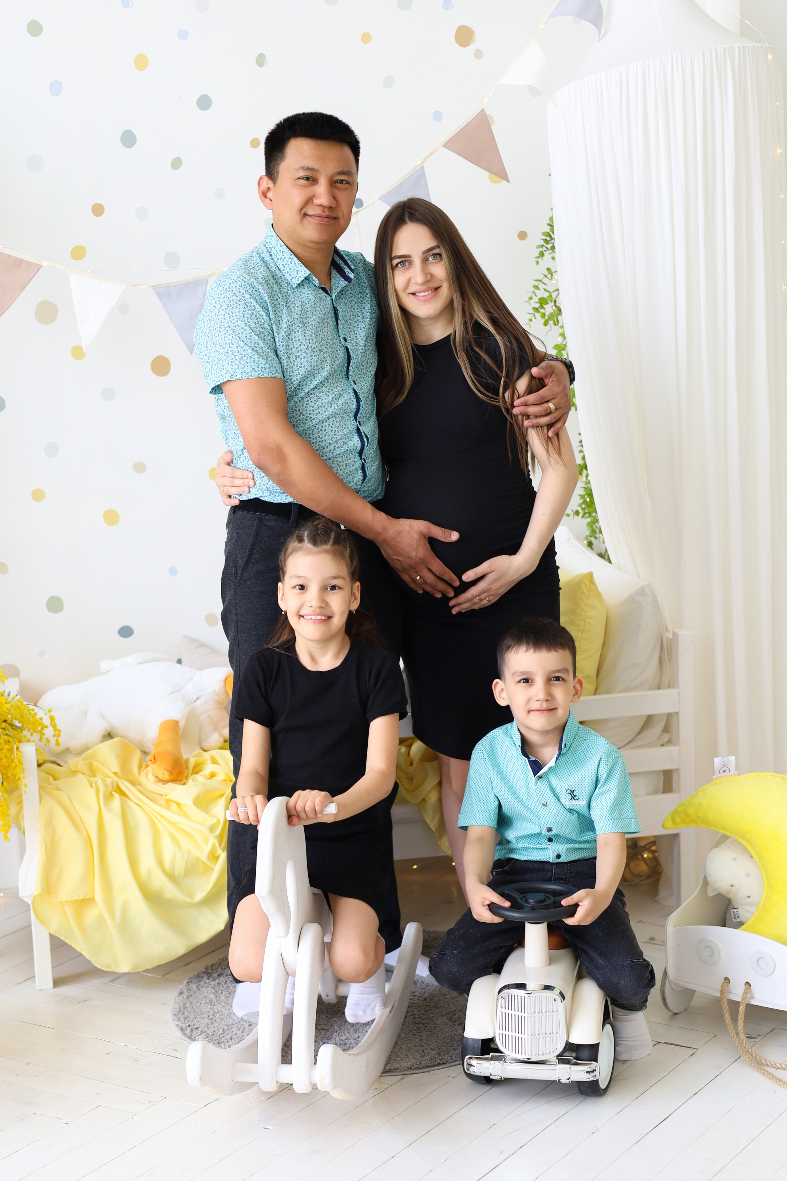 Семейные. Фотограф новорожденных Новосибирск