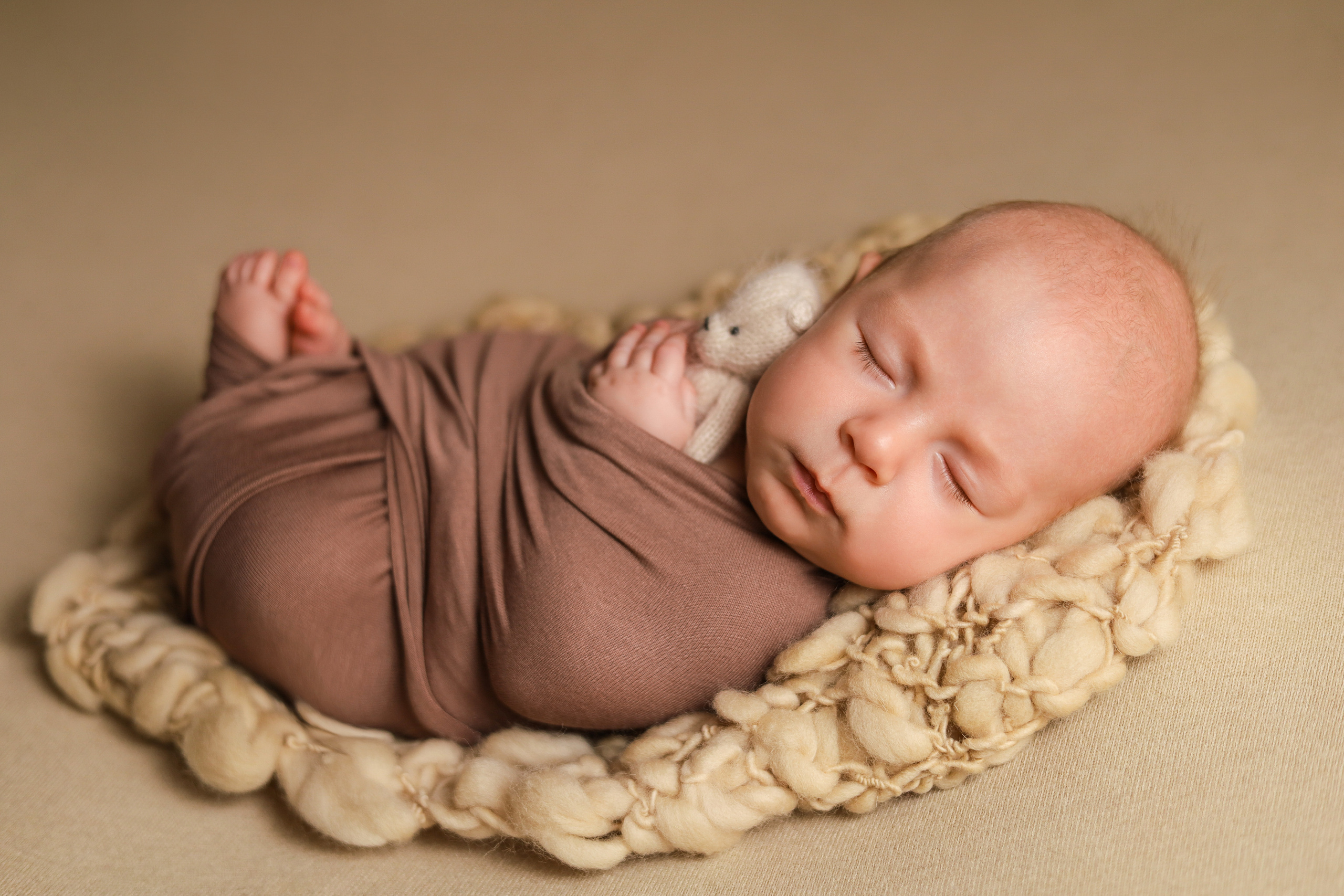 Новорожденные. Фотограф новорожденных Новосибирск